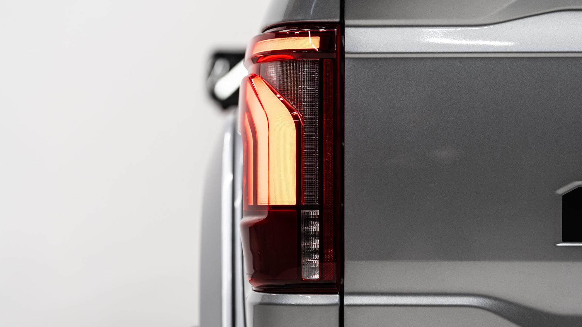 2024 FORD F-150 LARIAT in Silver, photo 21 of 46