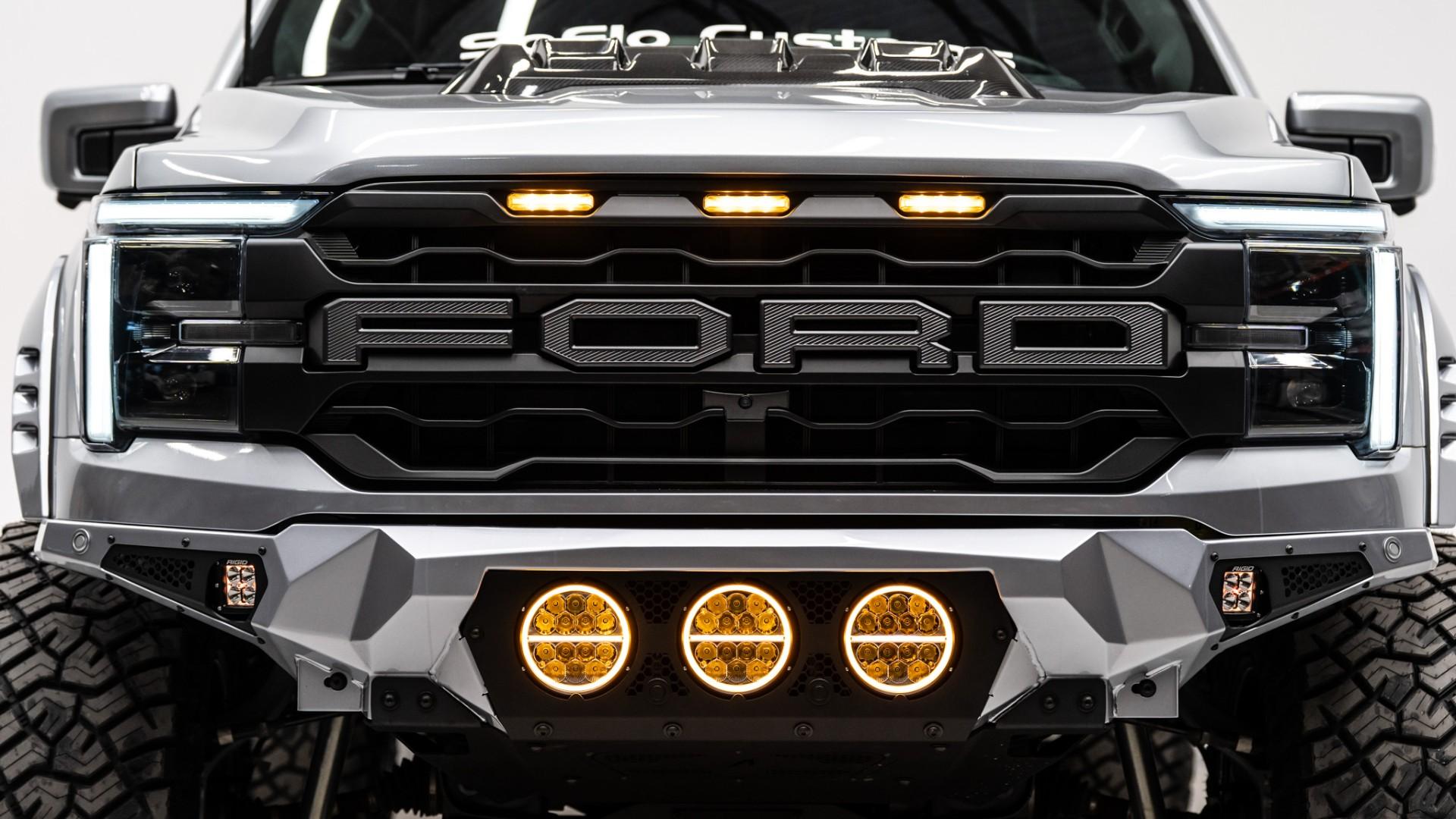 2024 FORD F-150 LARIAT in Silver, photo 28 of 46