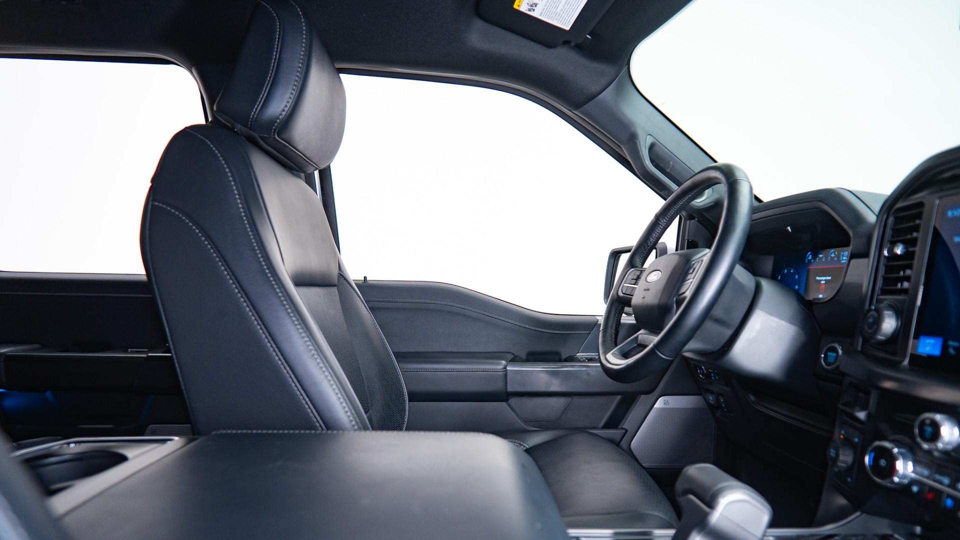 2024 FORD F-150 LARIAT in Silver, photo 33 of 46