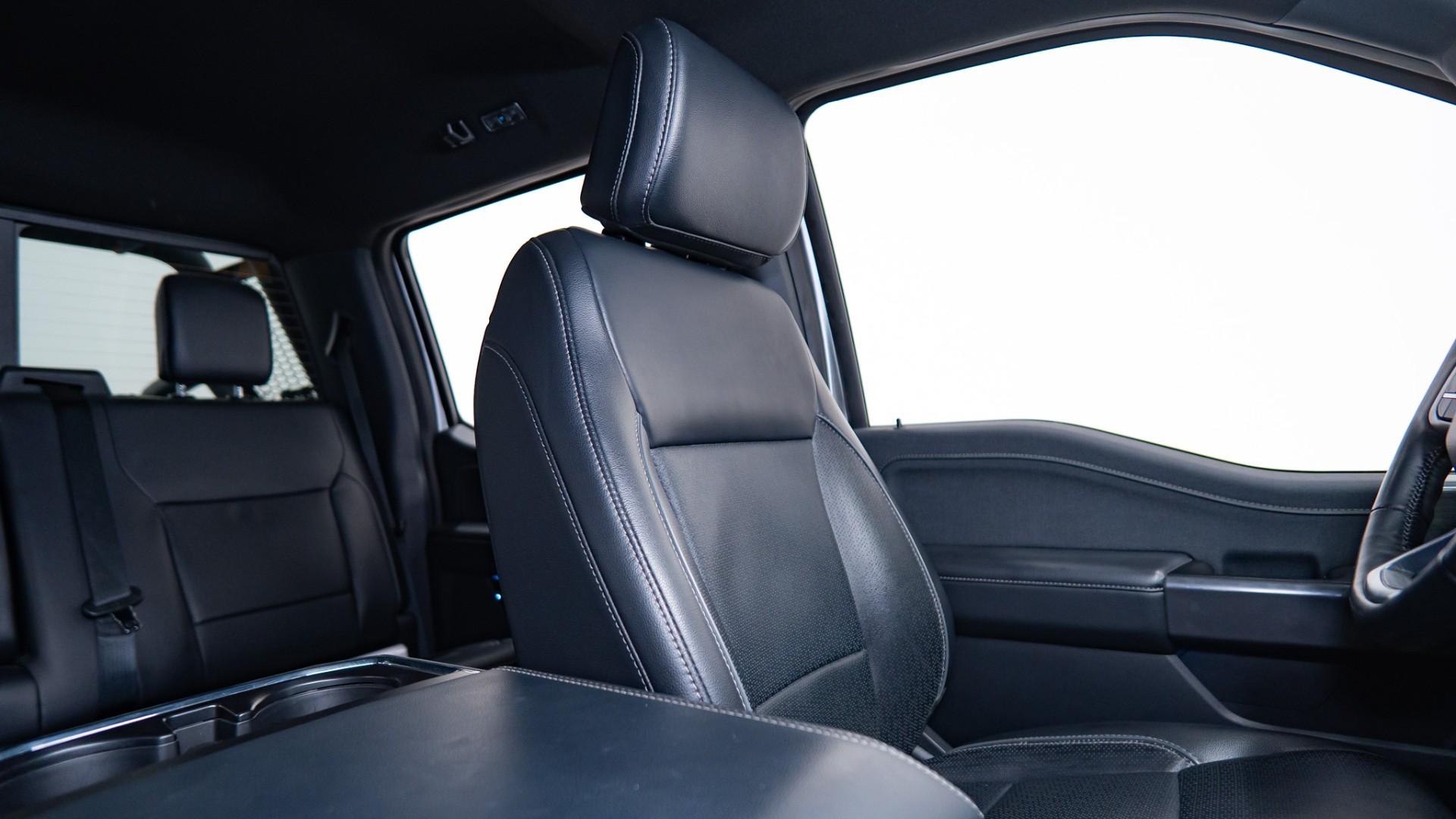 2024 FORD F-150 LARIAT in Silver, photo 34 of 46