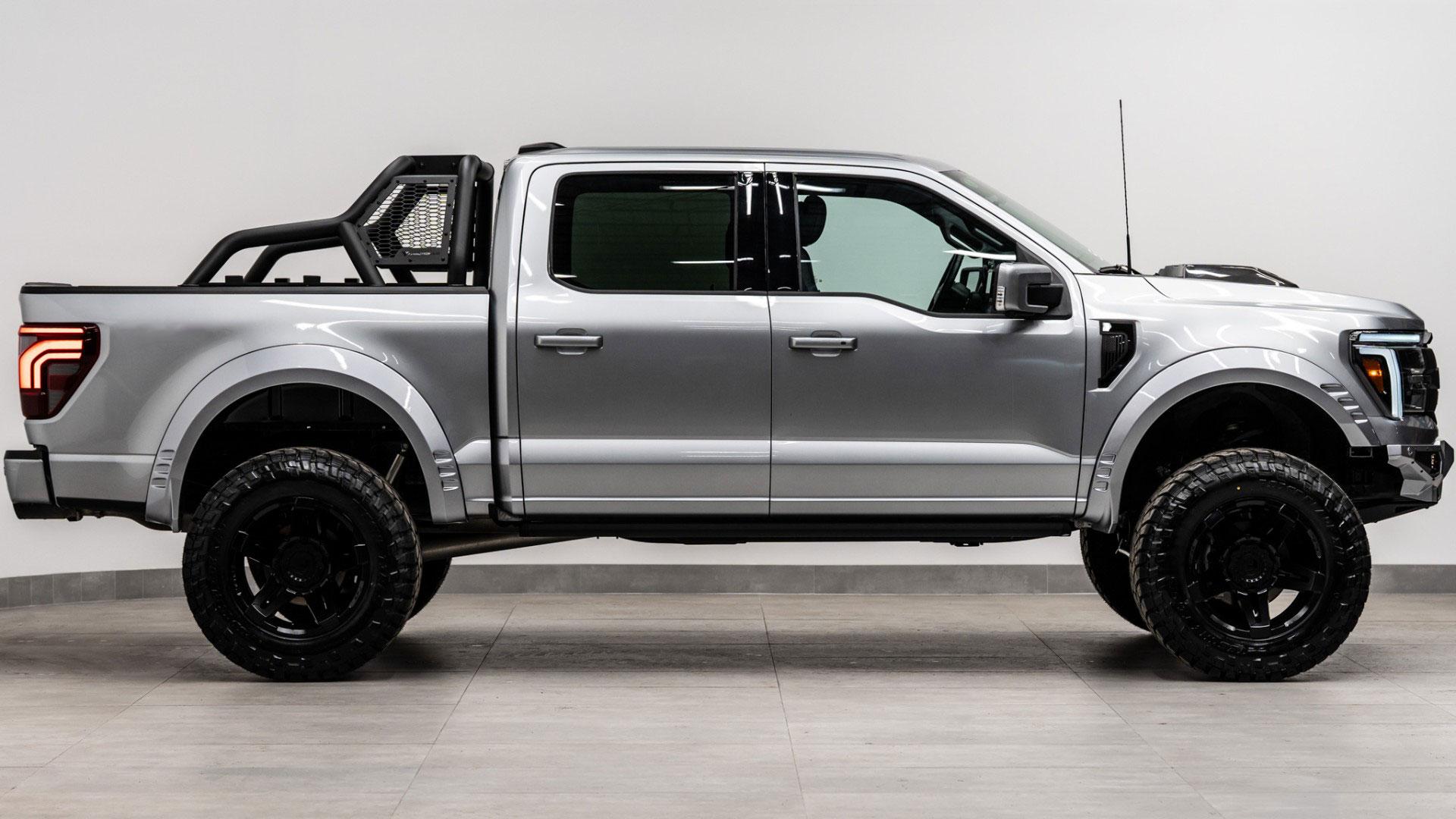2024 FORD F-150 LARIAT in Silver, photo 7 of 46