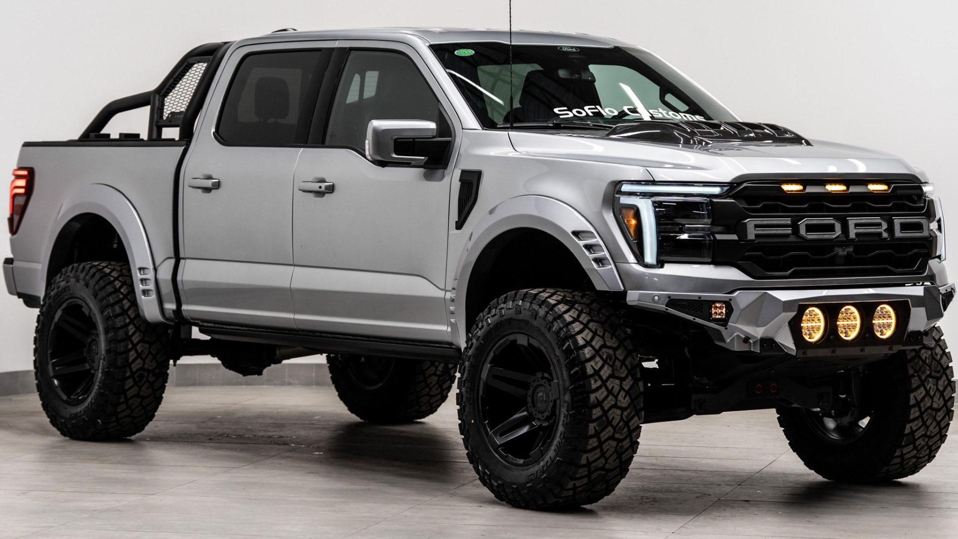 2024 FORD F-150 LARIAT in Silver, photo 6 of 46