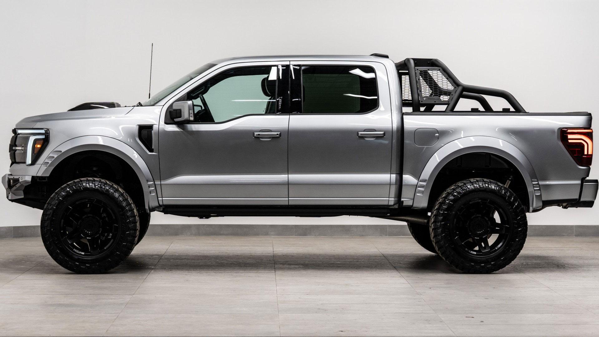 2024 FORD F-150 LARIAT in Silver, photo 11 of 46