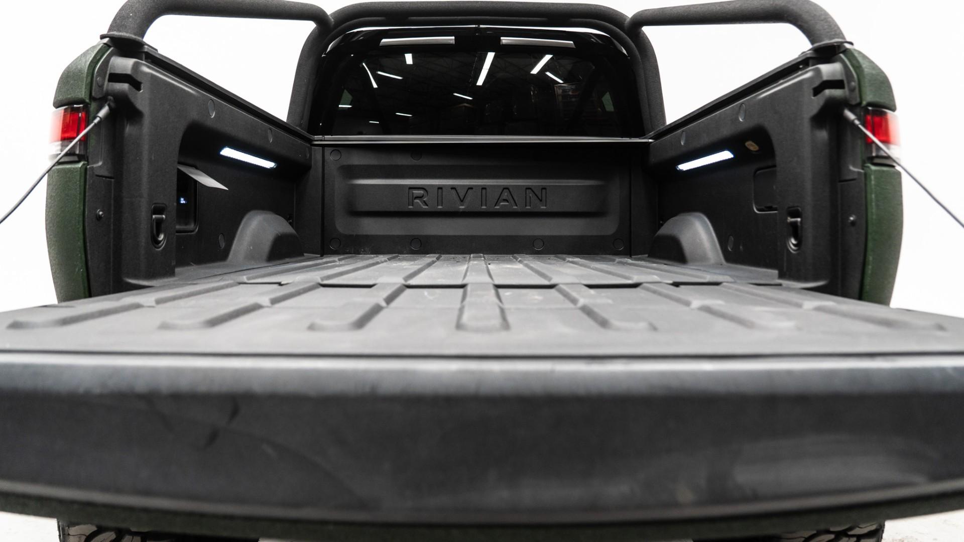 2022 RIVIAN R1T in Green, photo 13 of 49