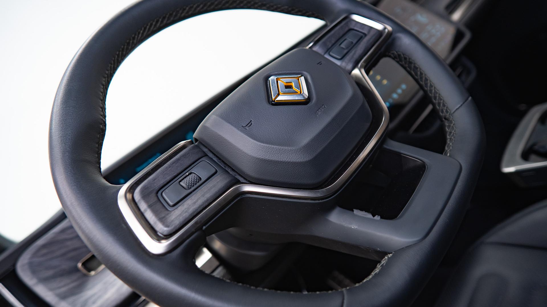 2022 RIVIAN R1T in Green, photo 31 of 49