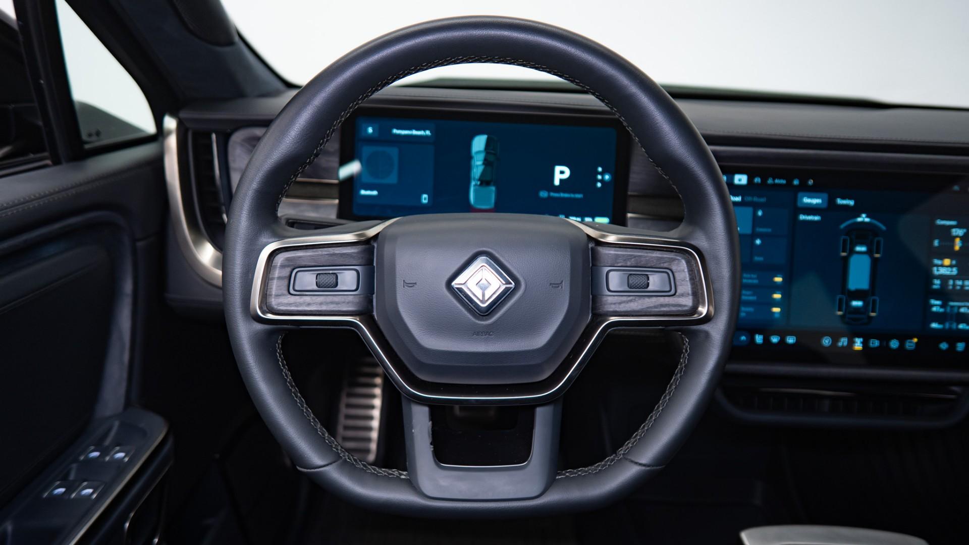 2022 RIVIAN R1T in Green, photo 38 of 49