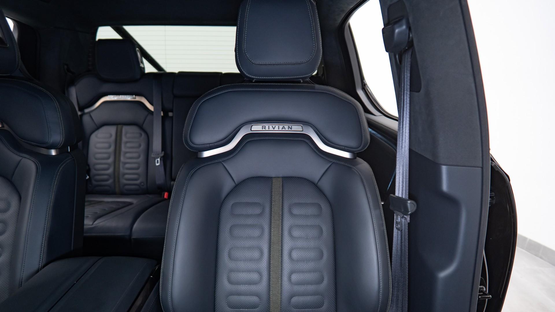 2022 RIVIAN R1T in Green, photo 40 of 49