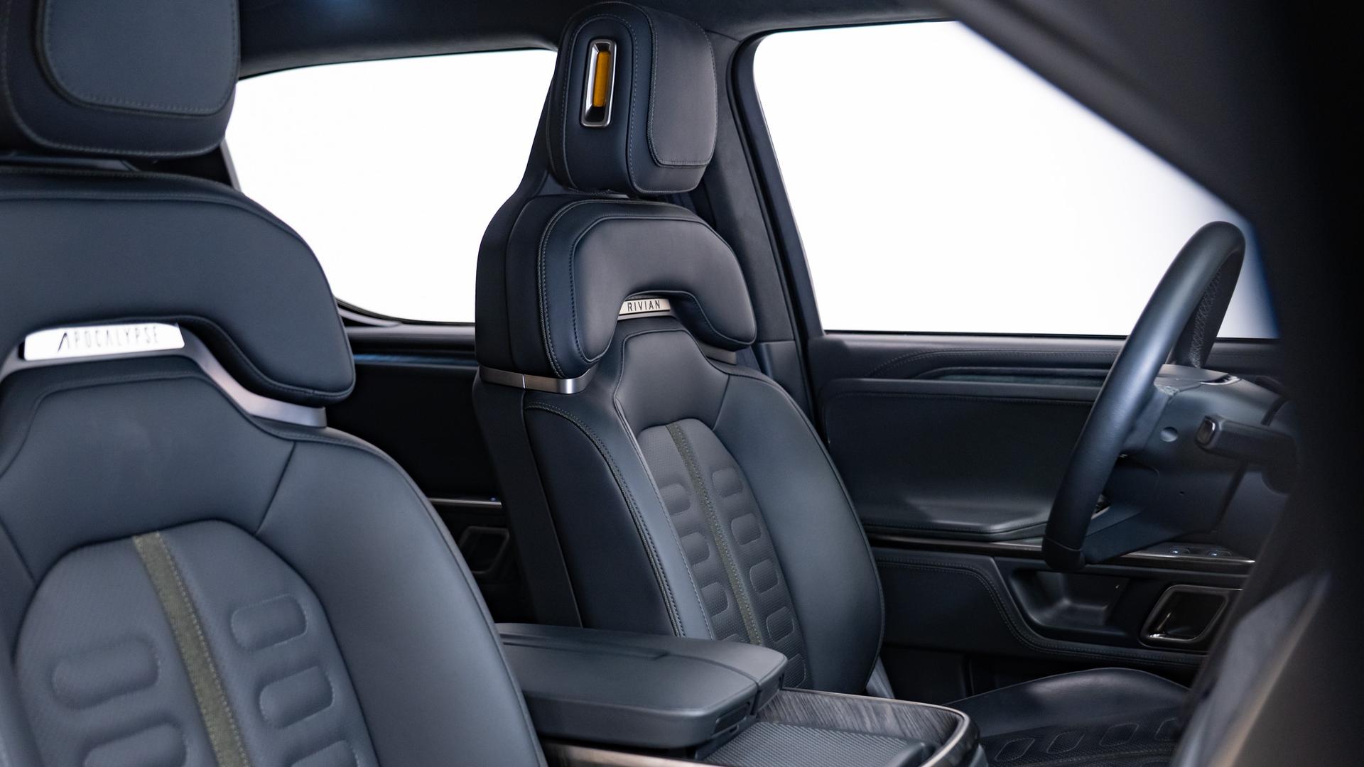 2022 RIVIAN R1T in Green, photo 46 of 49