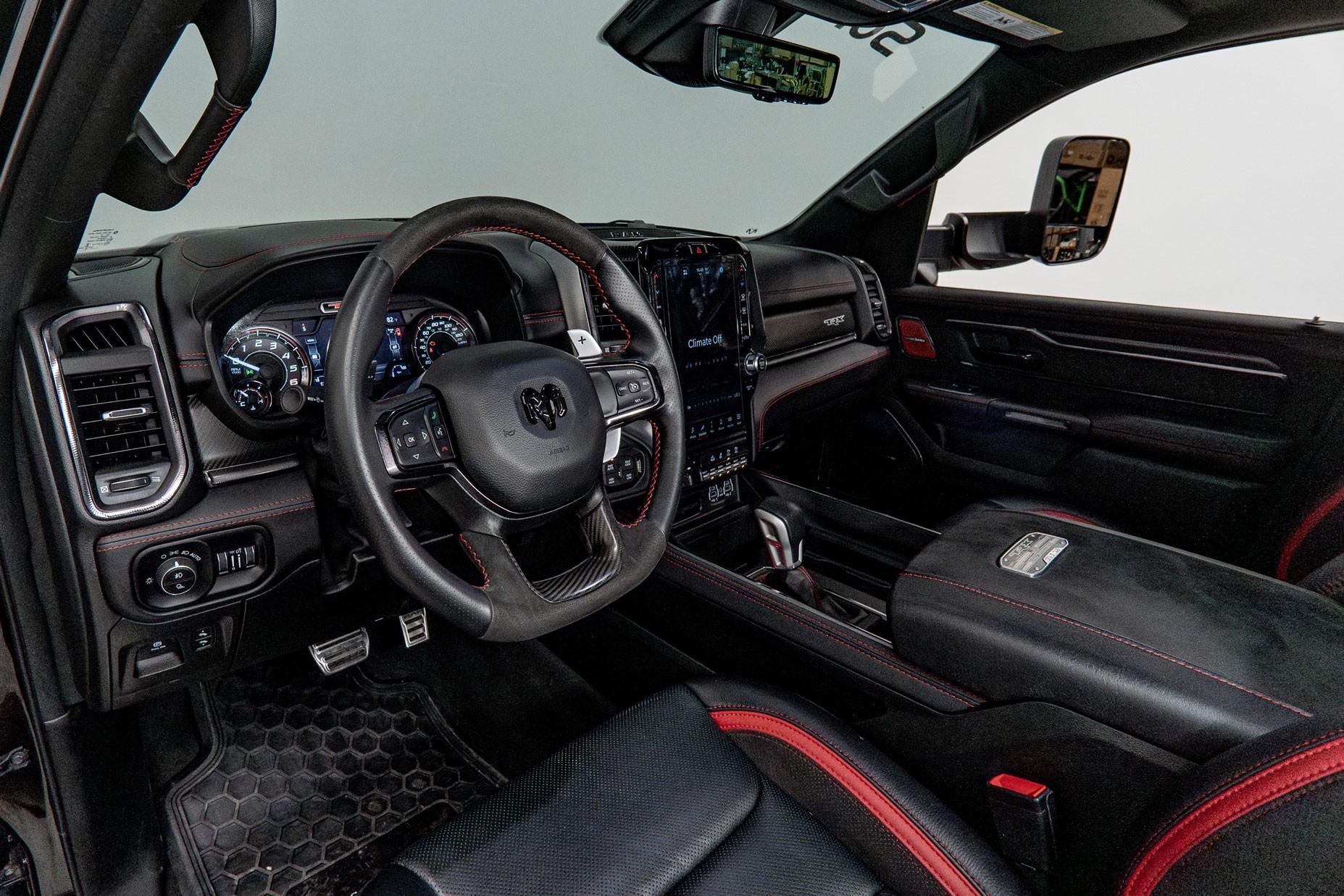 2022 RAM TRX in DIAMOND BLACK CRYSTAL PEARLCOAT, photo 27 of 49