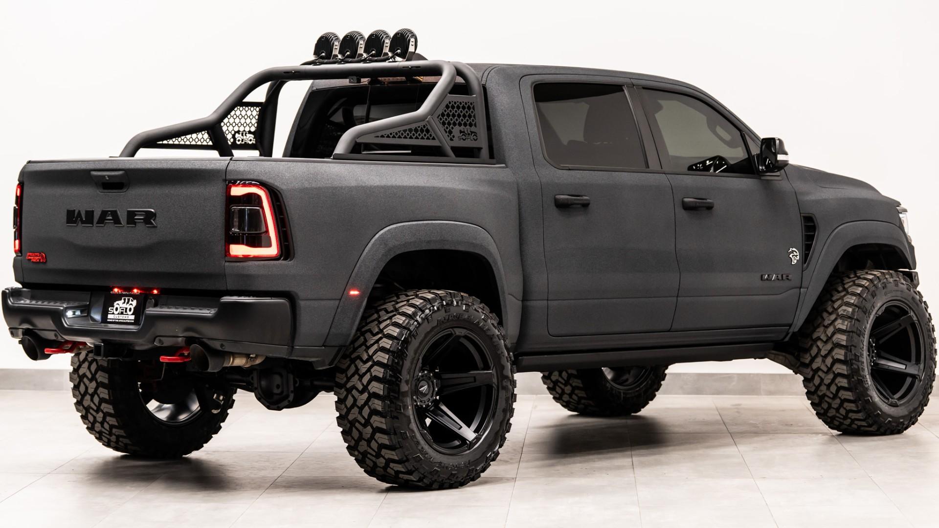 2022 RAM TRX in Gun Metal Gray, photo 8 of 60