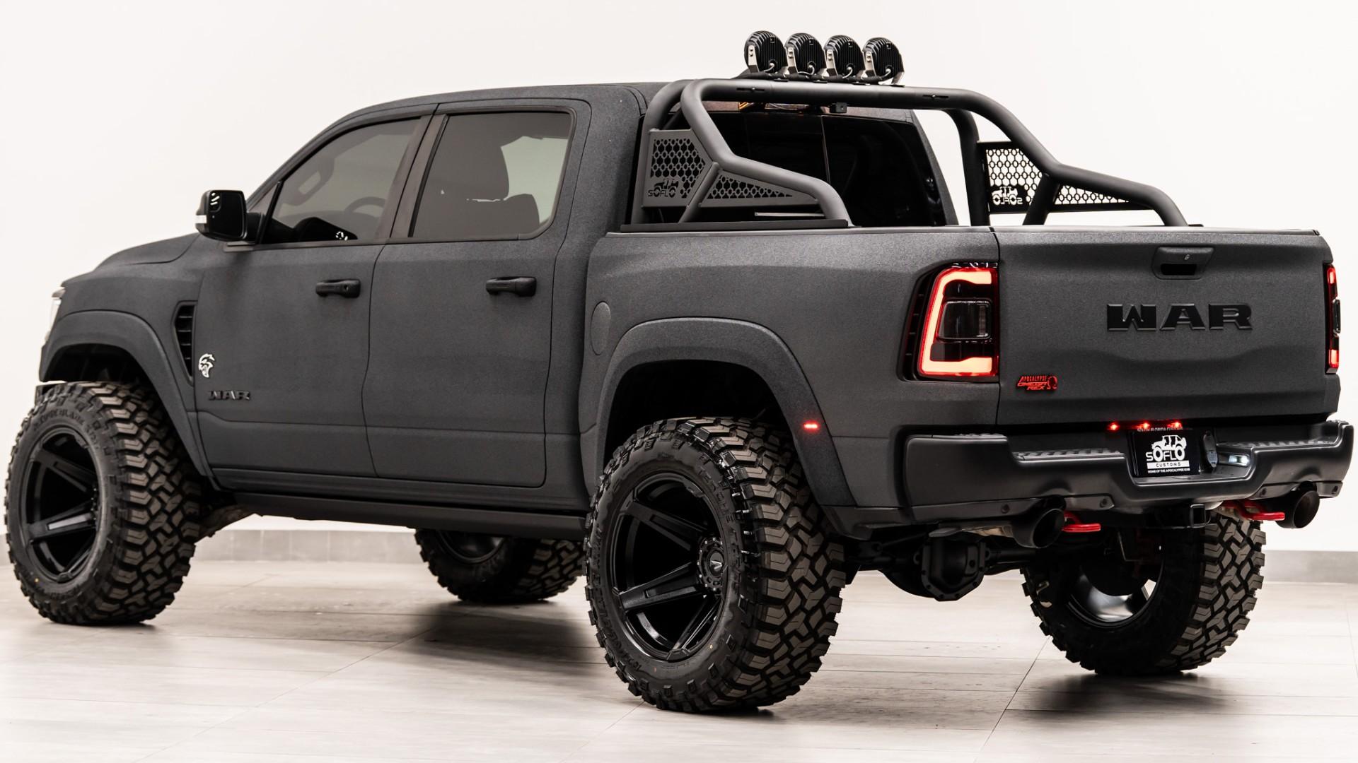 2022 RAM TRX in Gun Metal Gray, photo 10 of 60