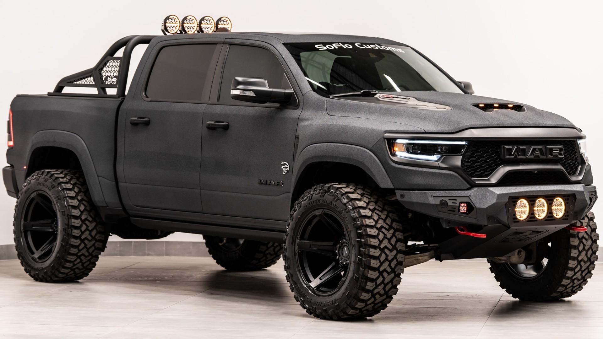 2022 RAM TRX in Gun Metal Gray, photo 6 of 60