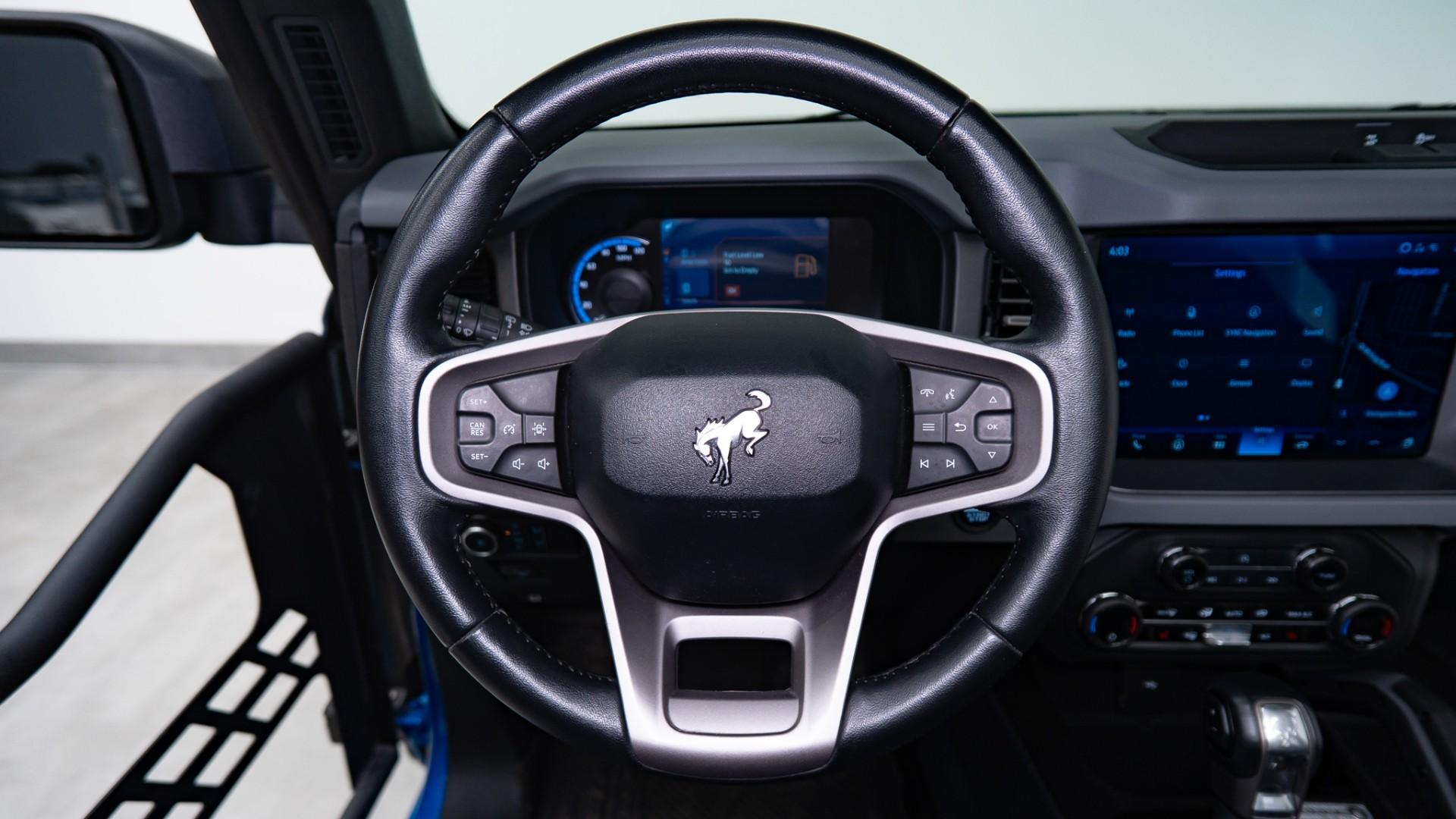 2024 FORD BRONCO in Velocity Blue Metallic, photo 20 of 47