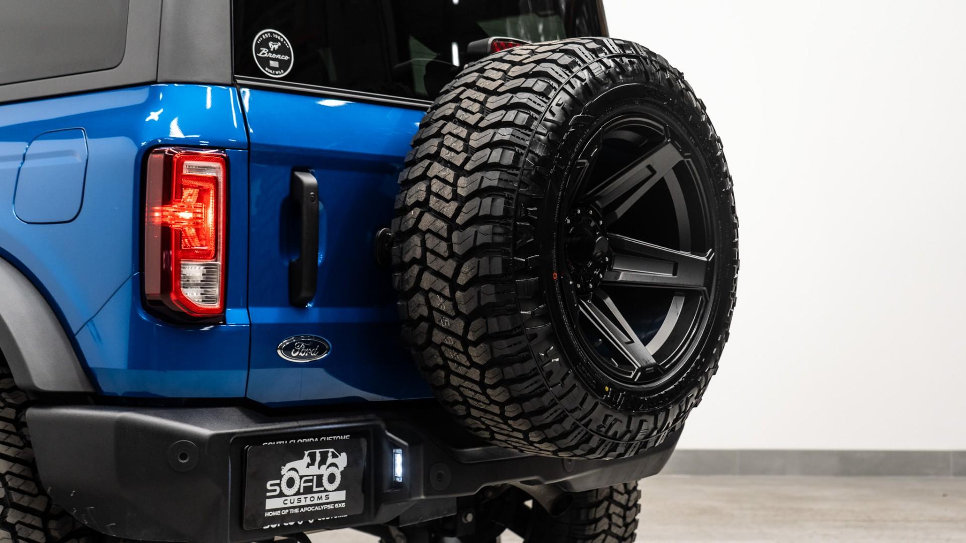 2024 FORD BRONCO in Velocity Blue Metallic, photo 38 of 47