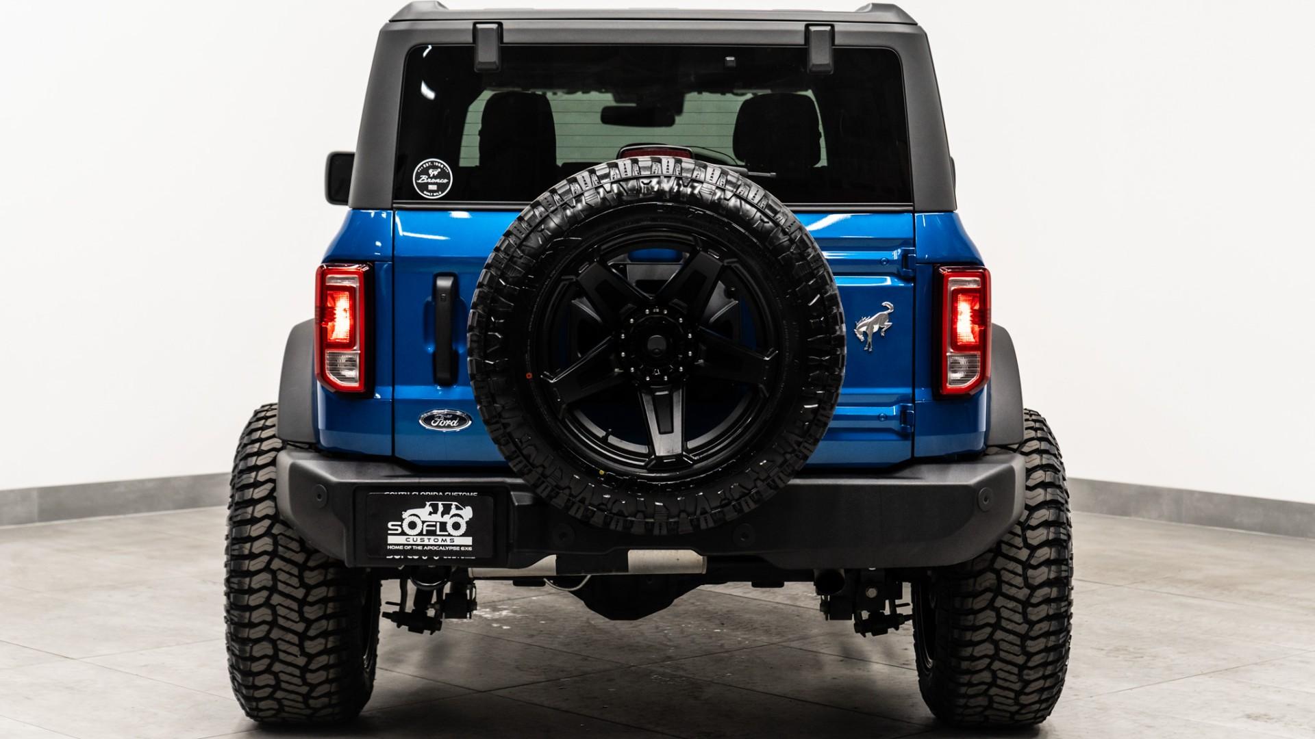 2024 FORD BRONCO in Velocity Blue Metallic, photo 9 of 47