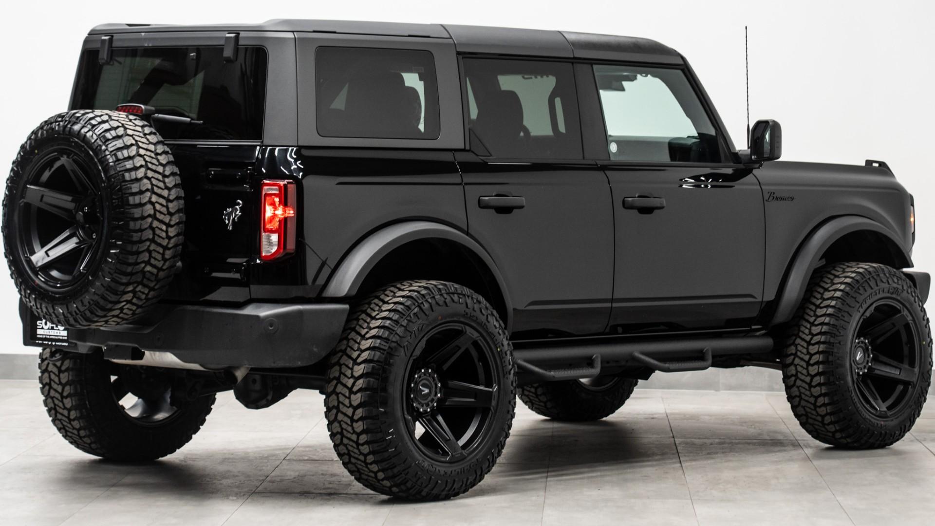 2025 FORD BRONCO in Black, photo 7 of 45