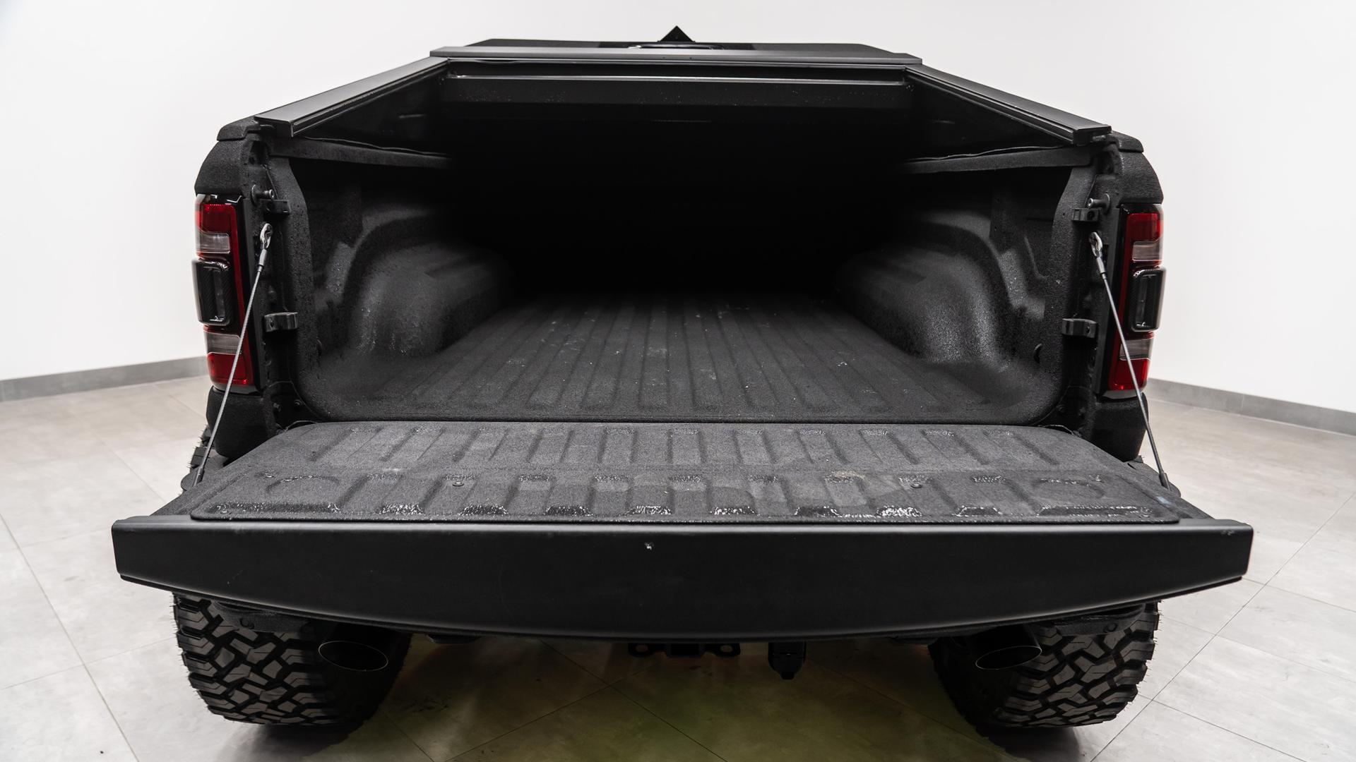 2024 APOCALYPSE JUGGERNAUT in Black, photo 15 of 54