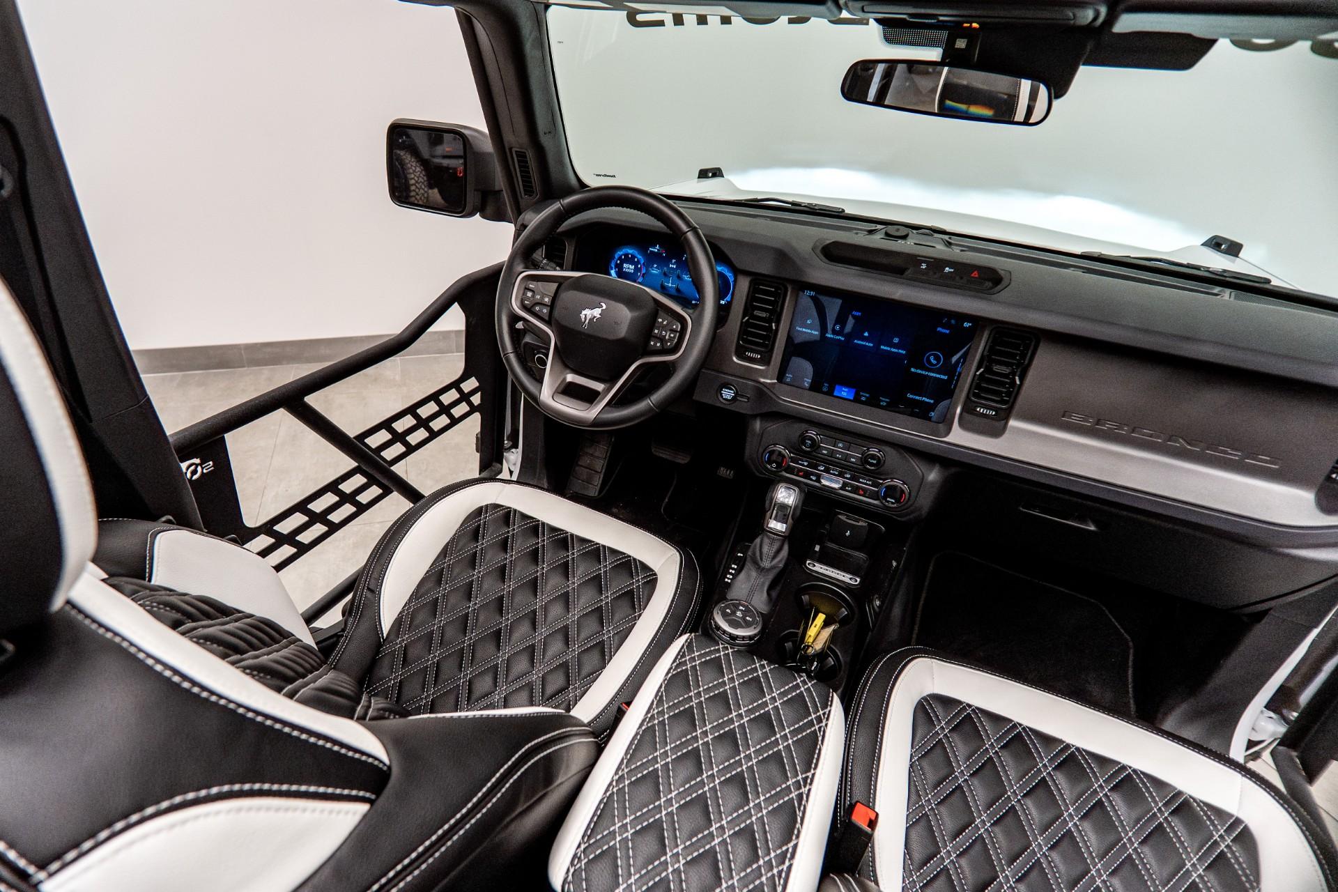 2025 FORD BRONCO in White, photo 22 of 32