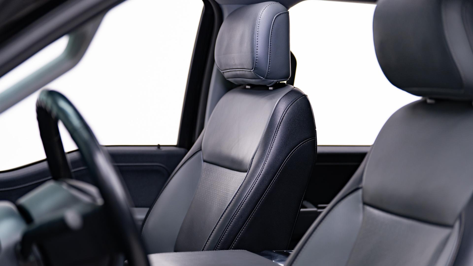 2021 FORD F-150 in Black, photo 50 of 54