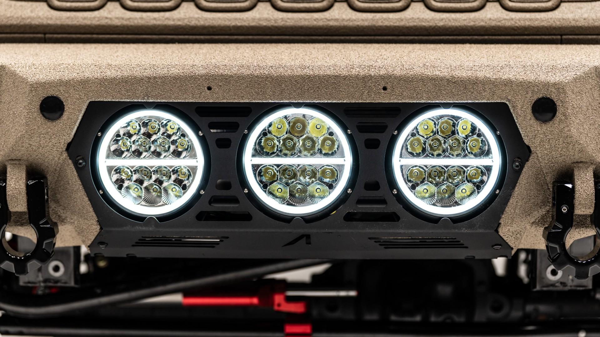 2025 JEEP GLADIATOR in Tan, photo 28 of 60
