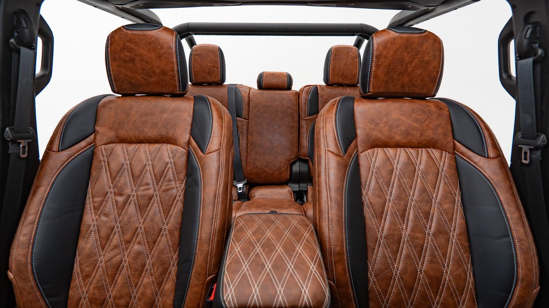 2025 JEEP GLADIATOR in Tan, photo 19 of 59