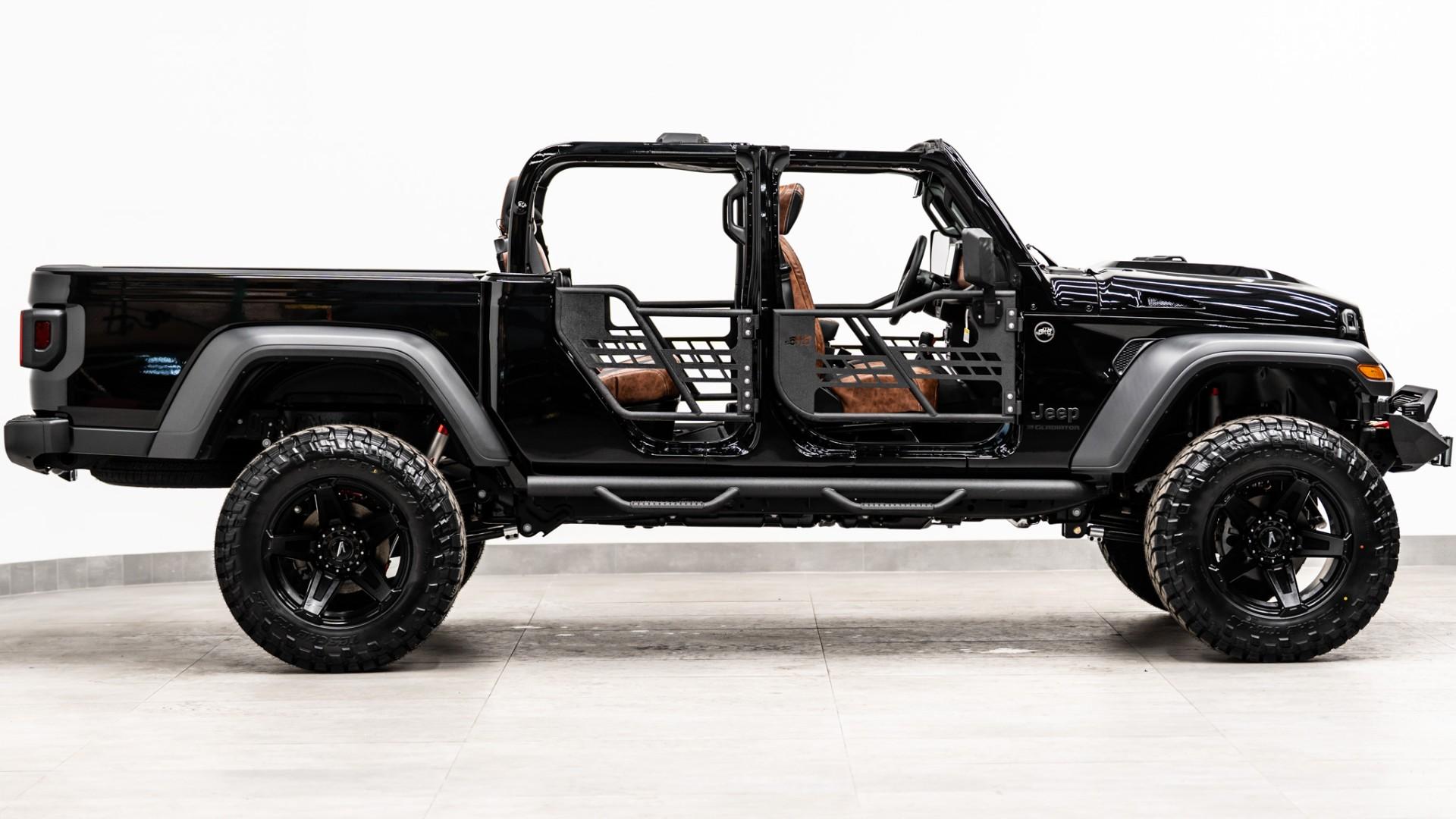 2025 JEEP GLADIATOR in Black, photo 17 of 60