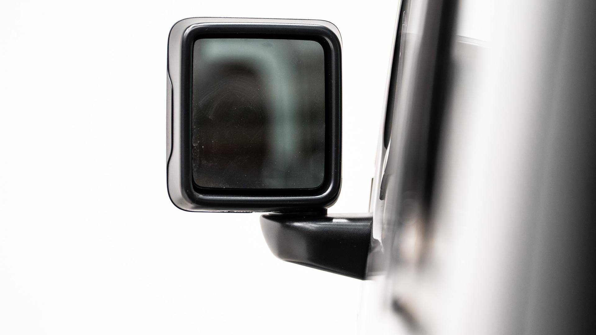 2025 JEEP GLADIATOR in Black, photo 56 of 60