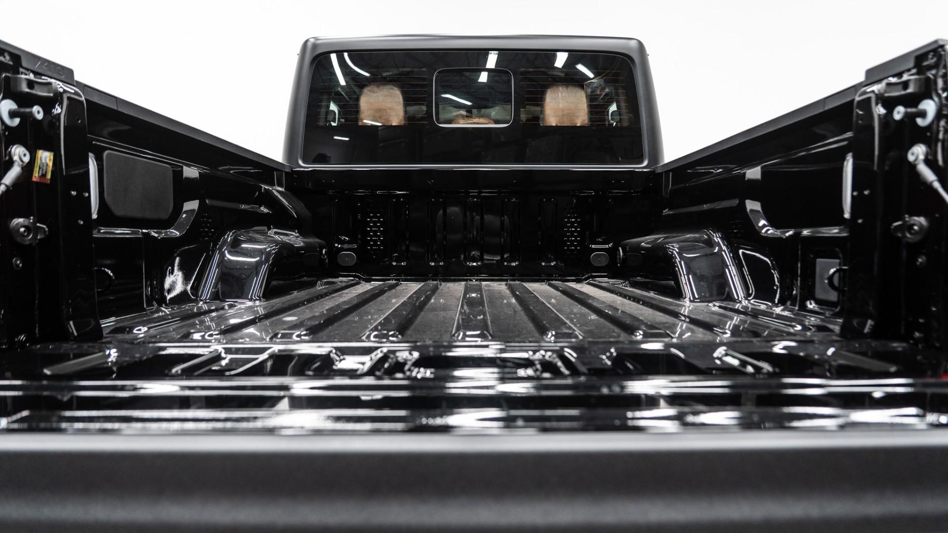 2025 JEEP GLADIATOR in Black, photo 59 of 60