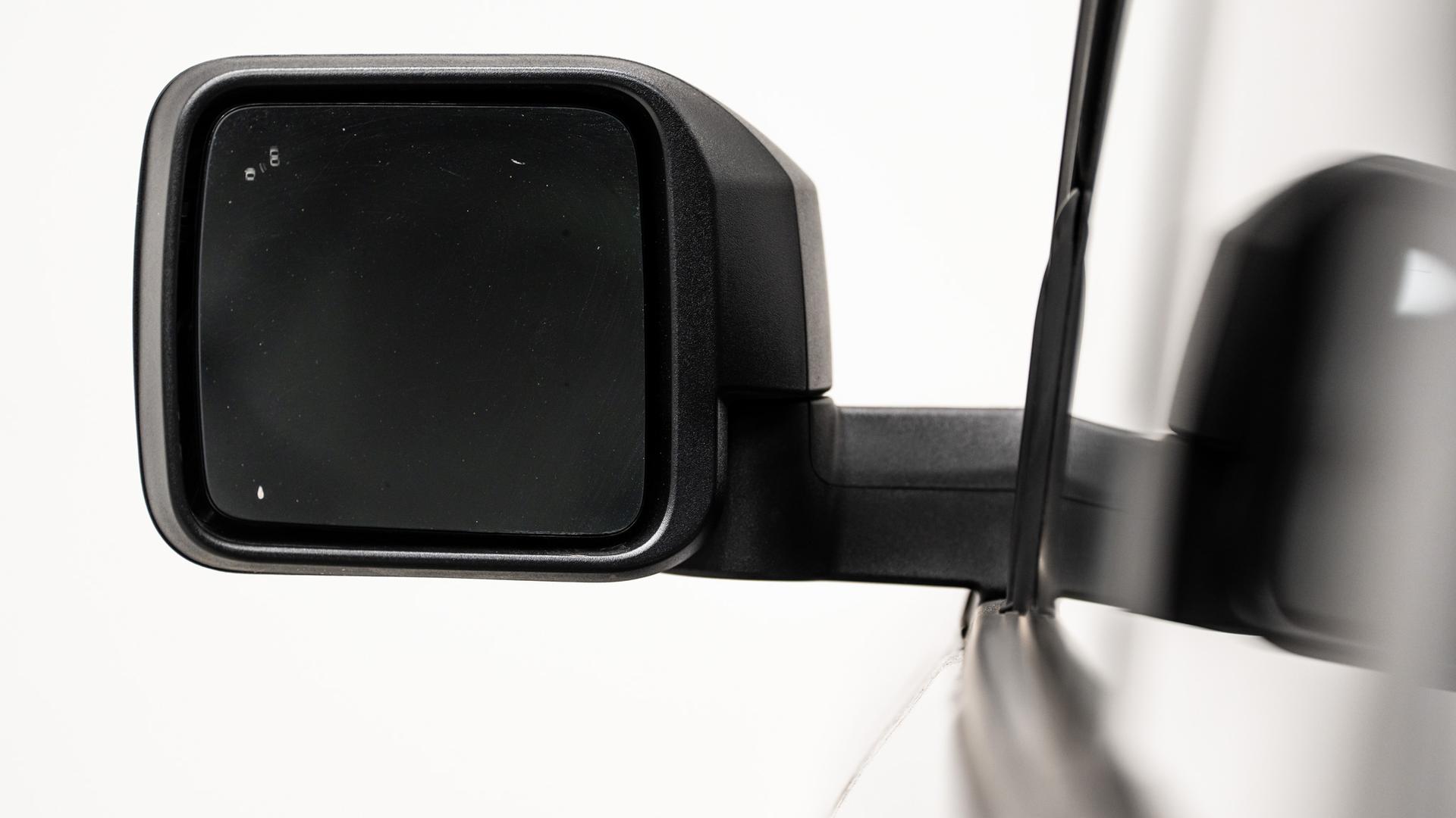 2025 FORD BRONCO in Carbonized Gray Metallic, photo 51 of 57