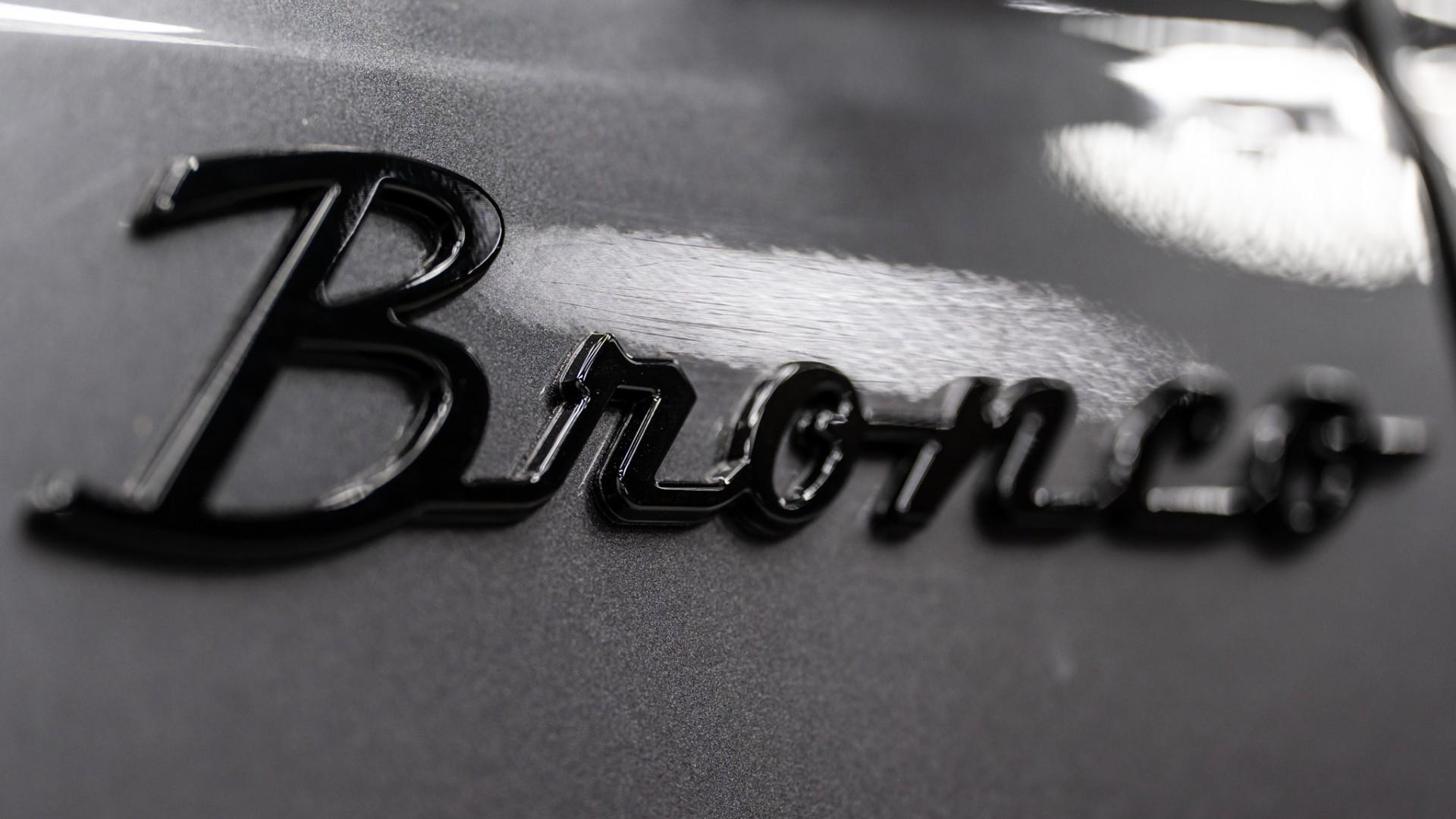 2025 FORD BRONCO in Carbonized Gray Metallic, photo 55 of 57