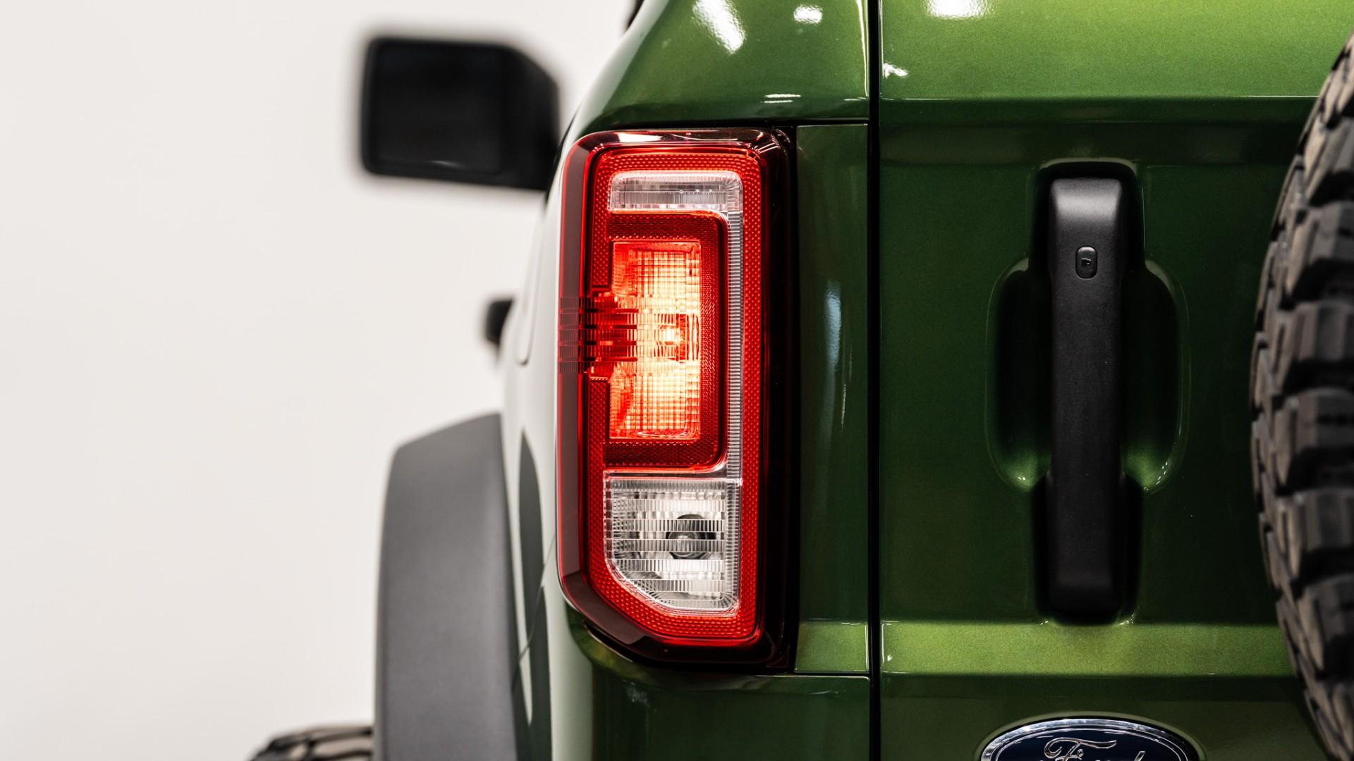 2025 FORD BRONCO in Eruption Green Metallic, photo 42 of 50