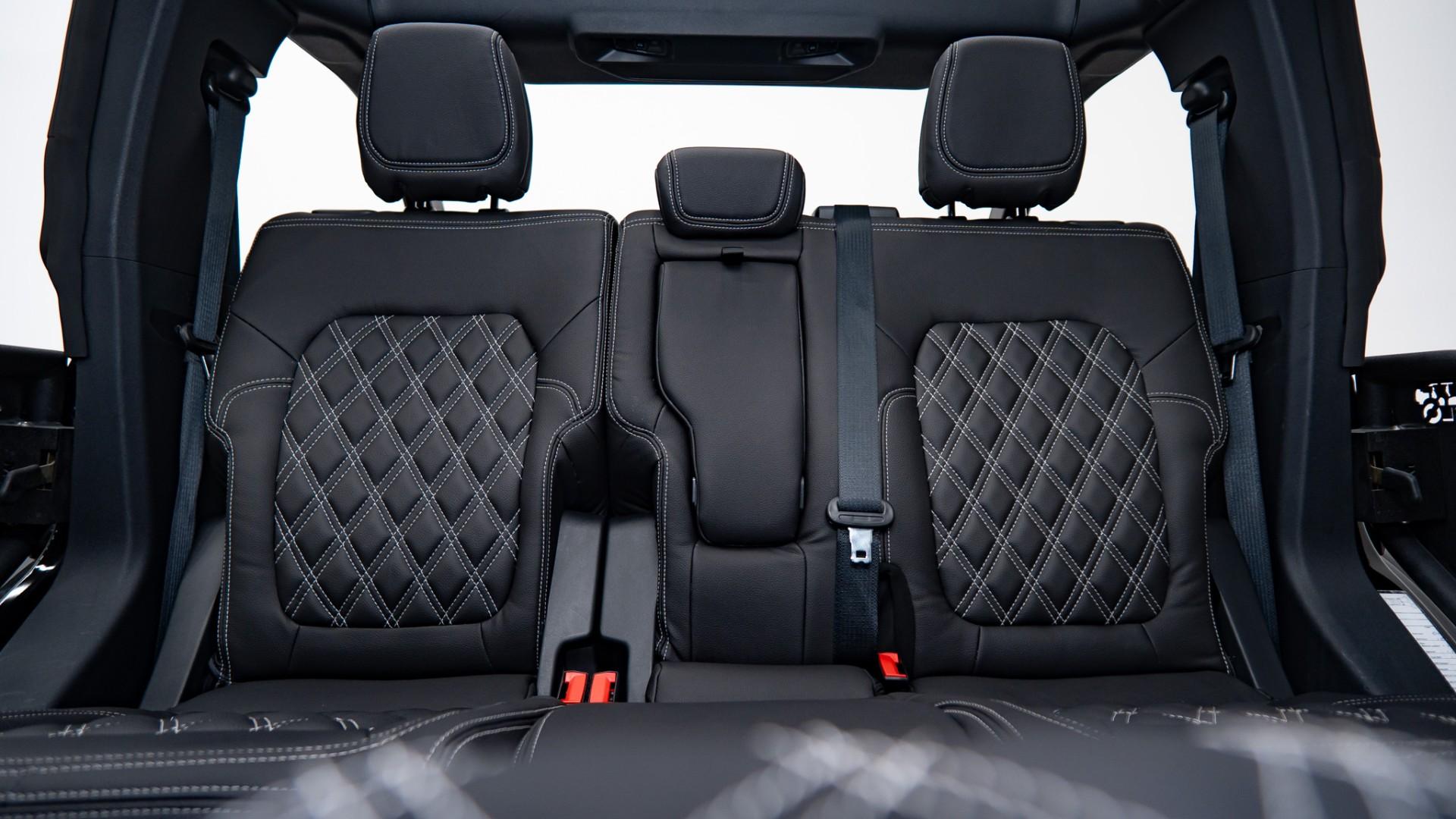 2025 FORD BRONCO in Black, photo 18 of 42
