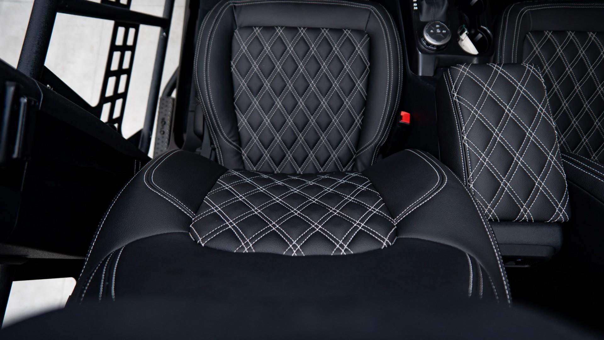 2025 FORD BRONCO in Black, photo 21 of 42