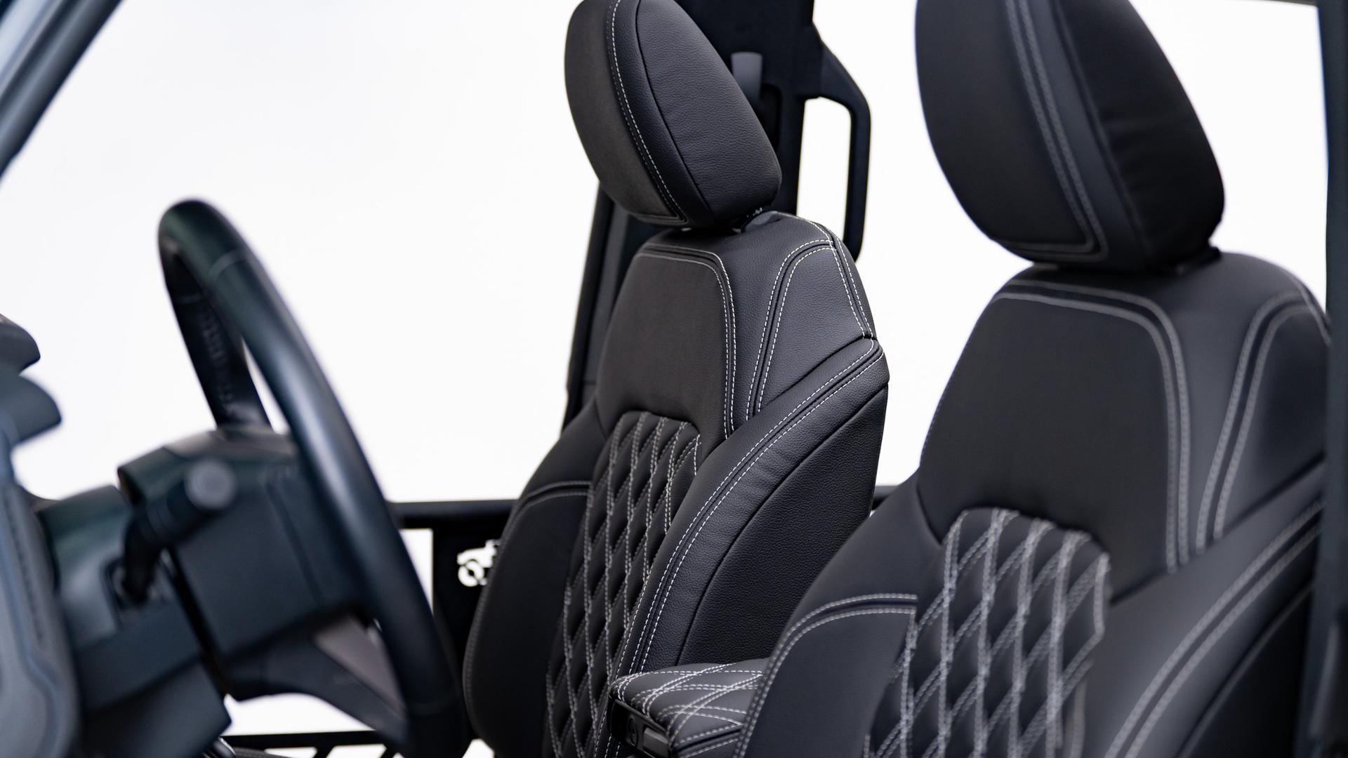 2025 FORD BRONCO in Black, photo 28 of 42