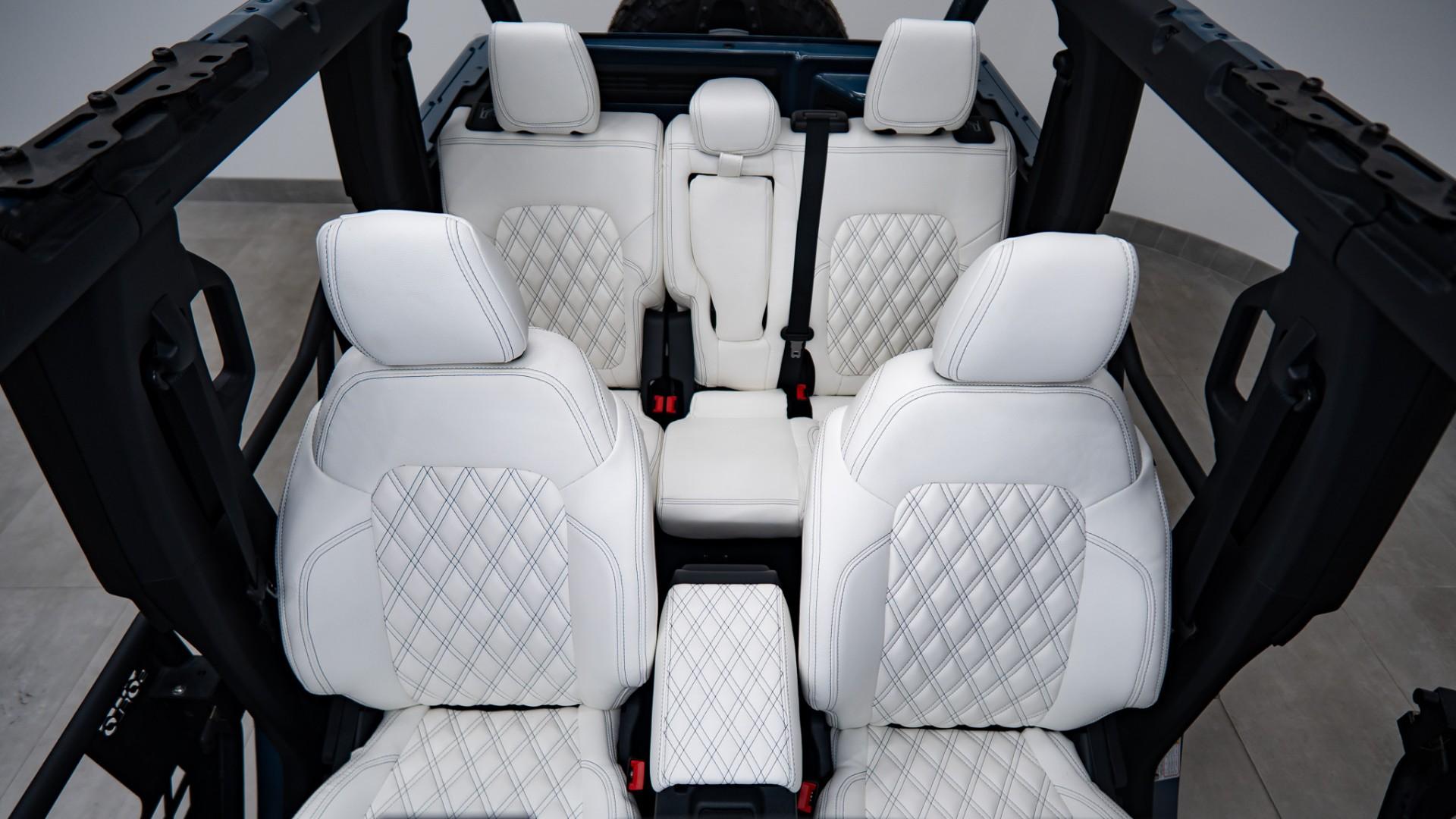2025 FORD BRONCO in Azzure Gray, photo 3 of 57