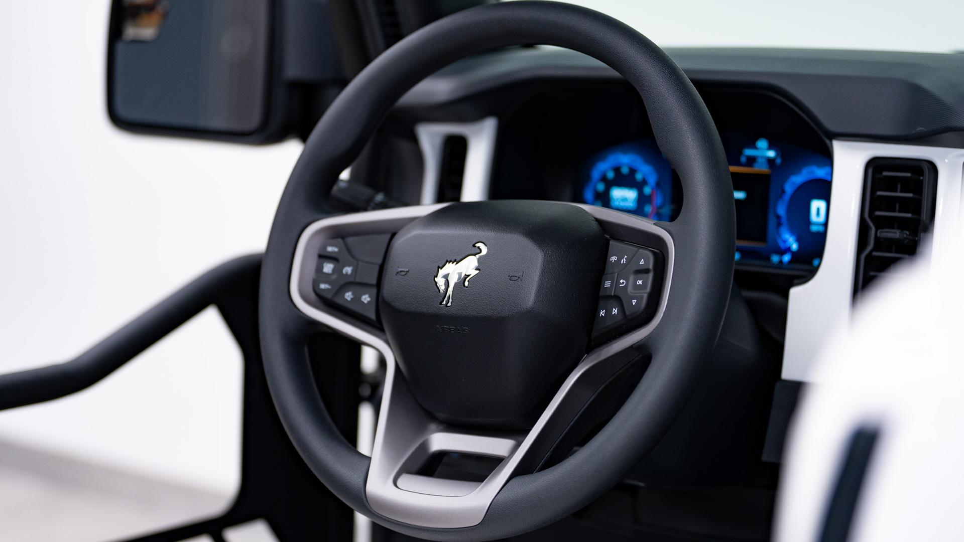 2025 FORD BRONCO in Azzure Gray, photo 31 of 57