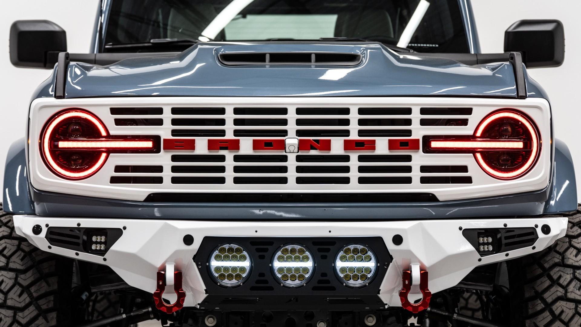2025 FORD BRONCO in Azzure Gray, photo 45 of 57