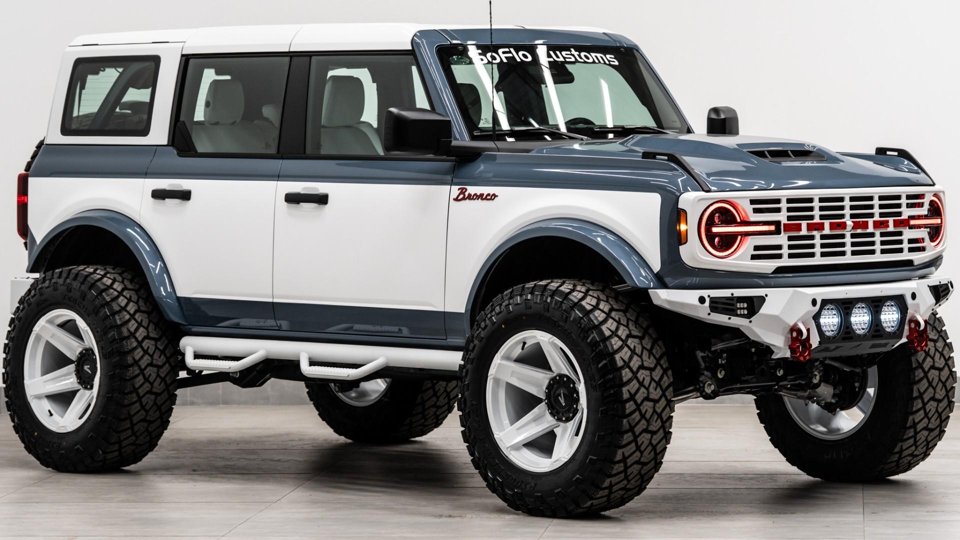 2025 FORD BRONCO in Azzure Gray, photo 7 of 57