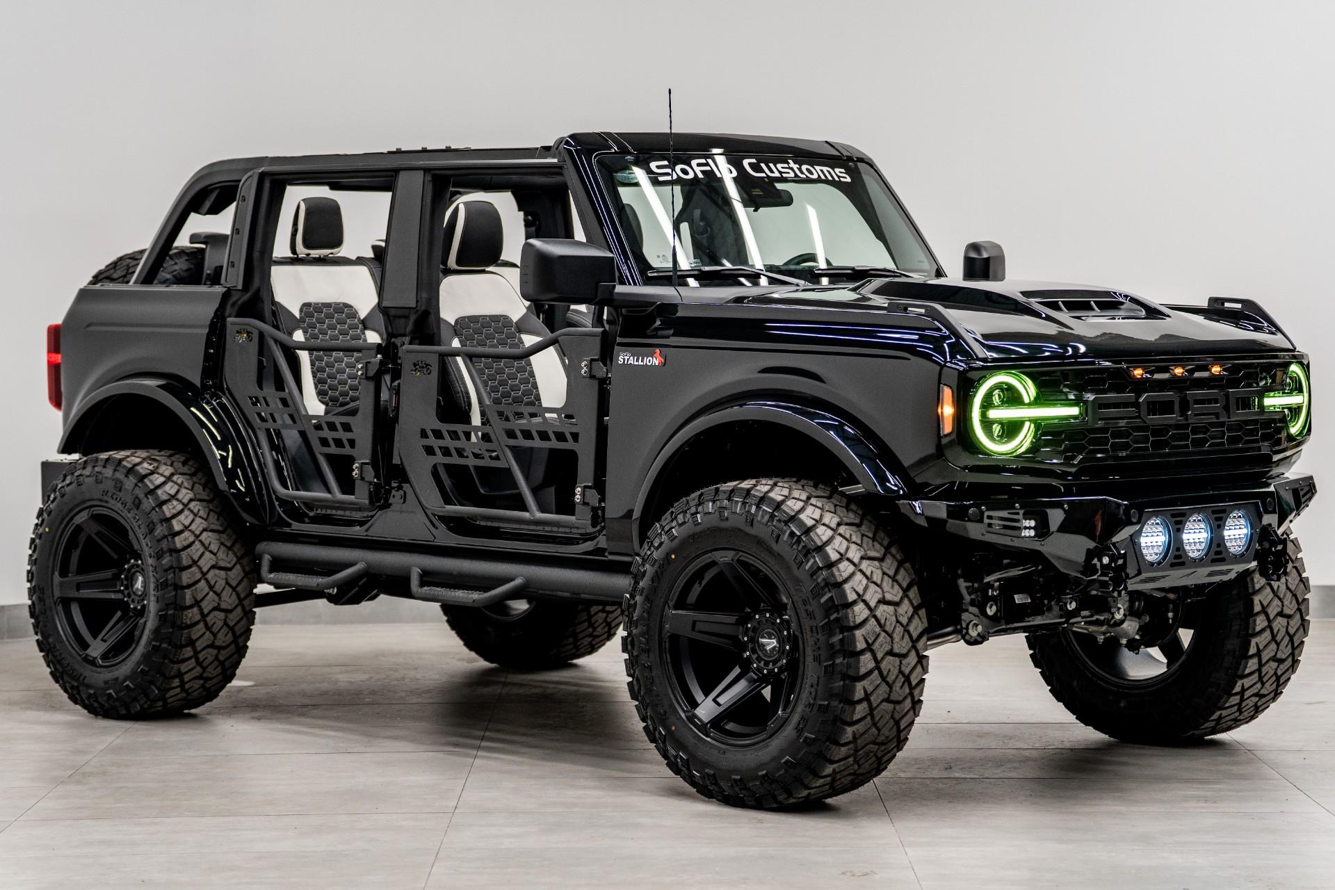 2025 FORD BRONCO in Black, photo 18 of 49