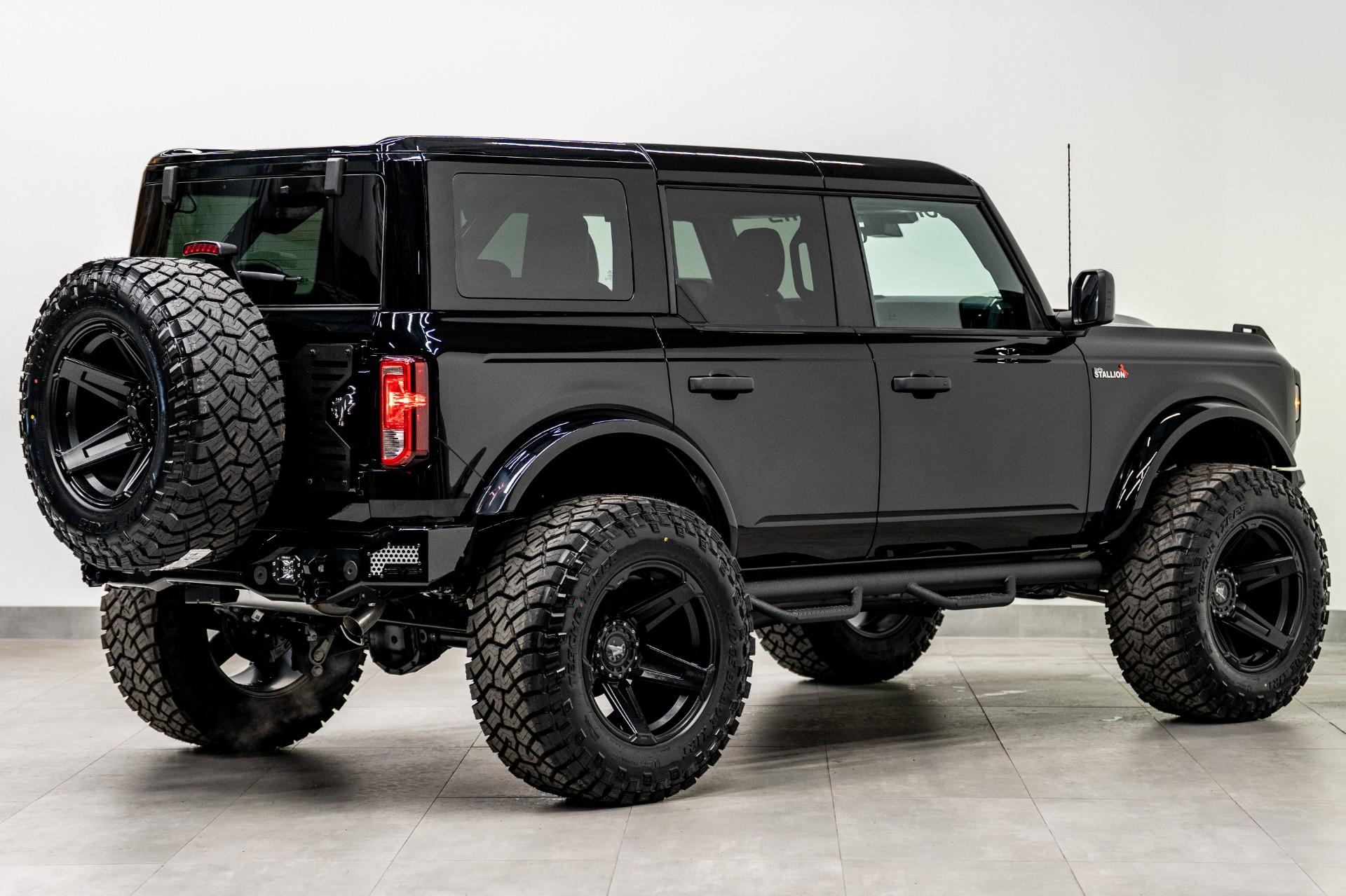 2025 FORD BRONCO in Black, photo 7 of 49