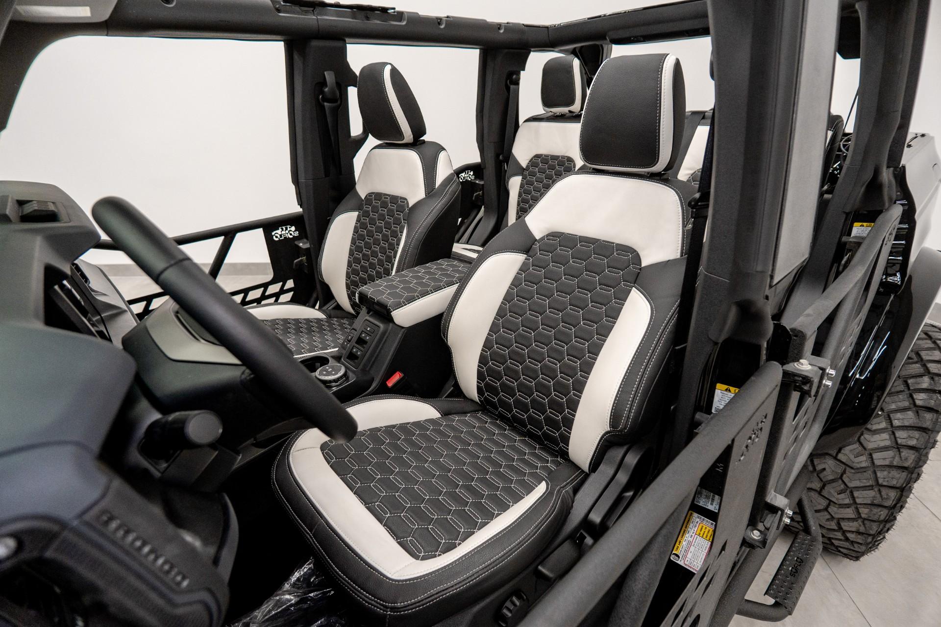 2025 FORD BRONCO in Black, photo 31 of 49
