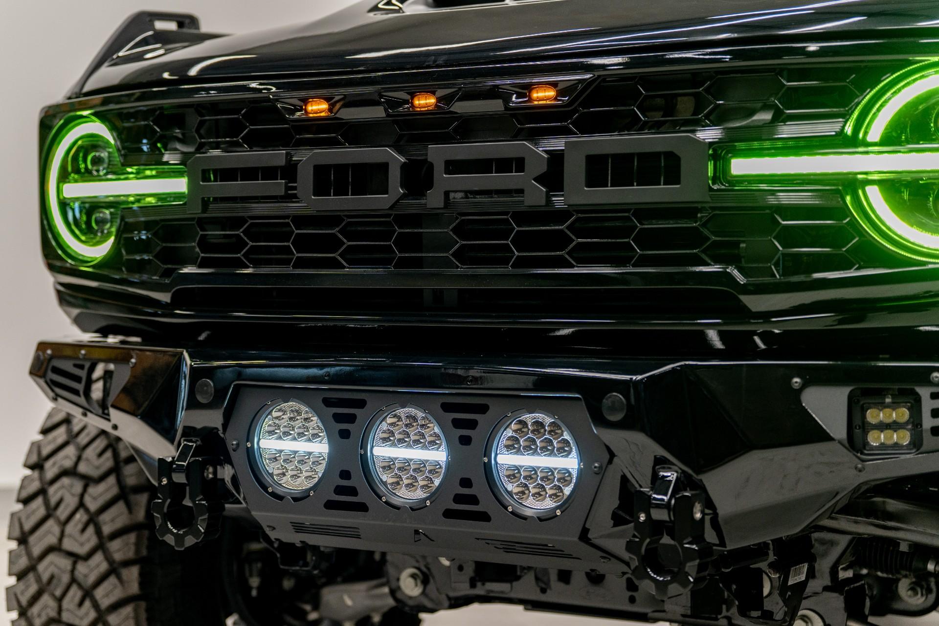 2025 FORD BRONCO in Black, photo 13 of 49