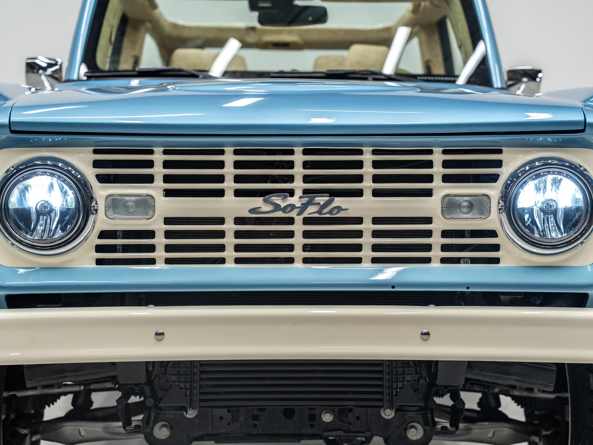 2024 FORD BRONCO in Blue, photo 16 of 52