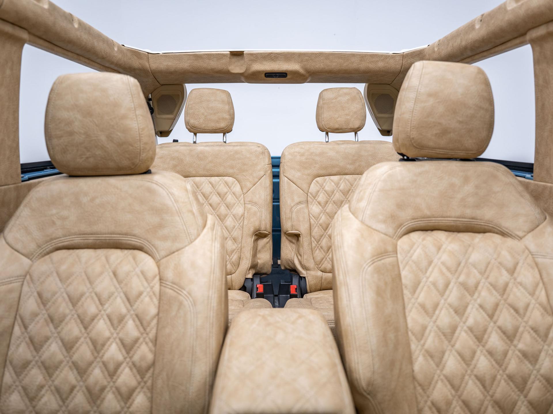 2024 FORD BRONCO in Blue, photo 36 of 52