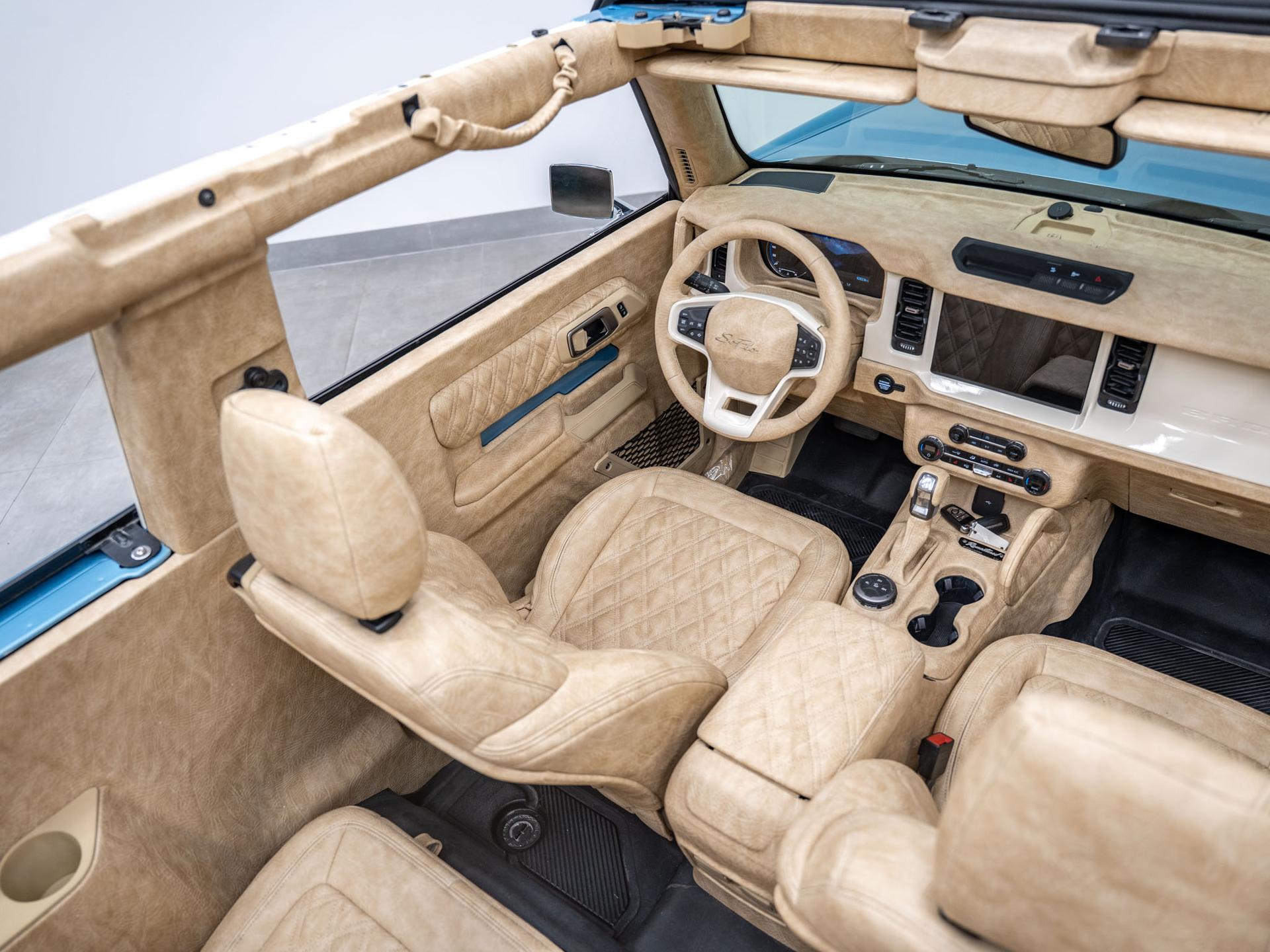 2024 FORD BRONCO in Blue, photo 31 of 52