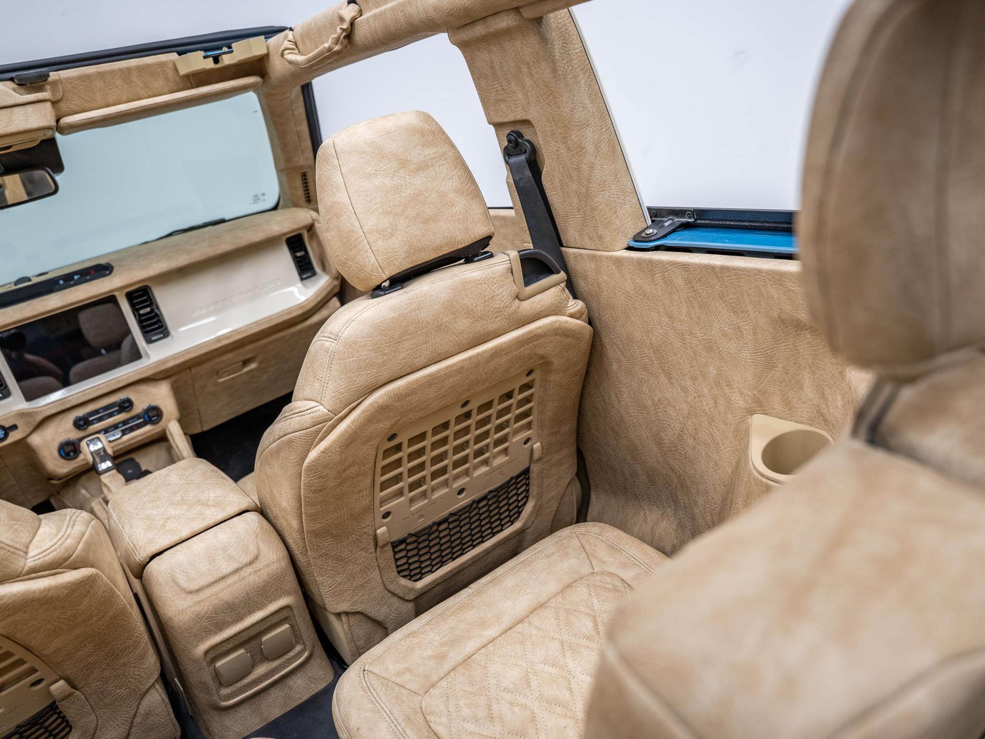 2024 FORD BRONCO in Blue, photo 35 of 52