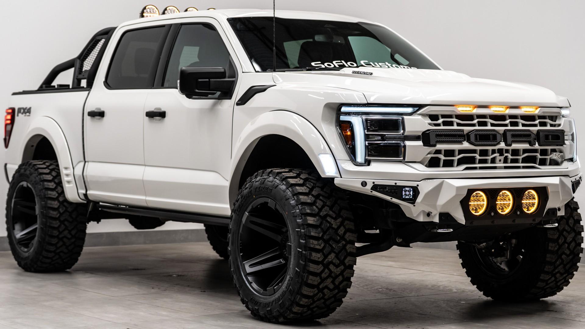 2024 FORD F-150 LARIAT in White, photo 5 of 43