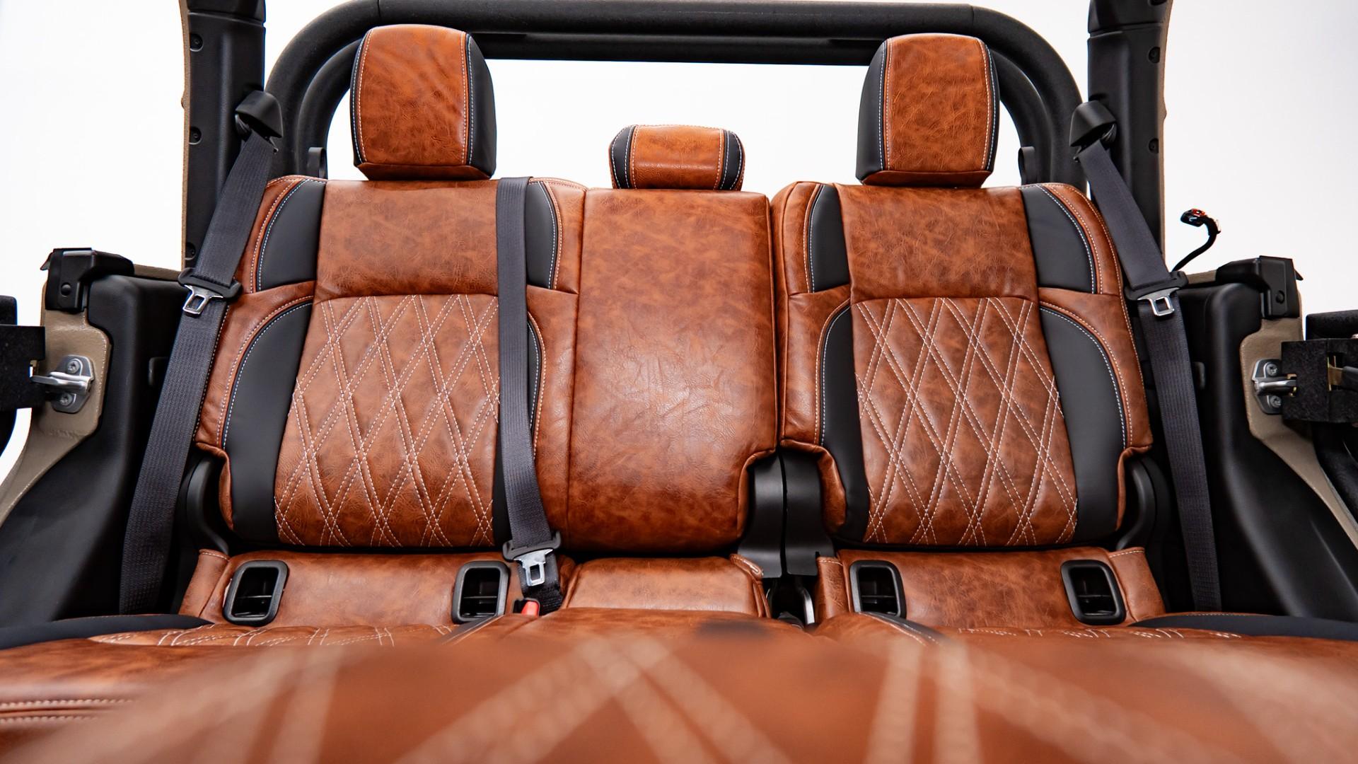 2026 JEEP GLADIATOR in Tan, photo 44 of 55