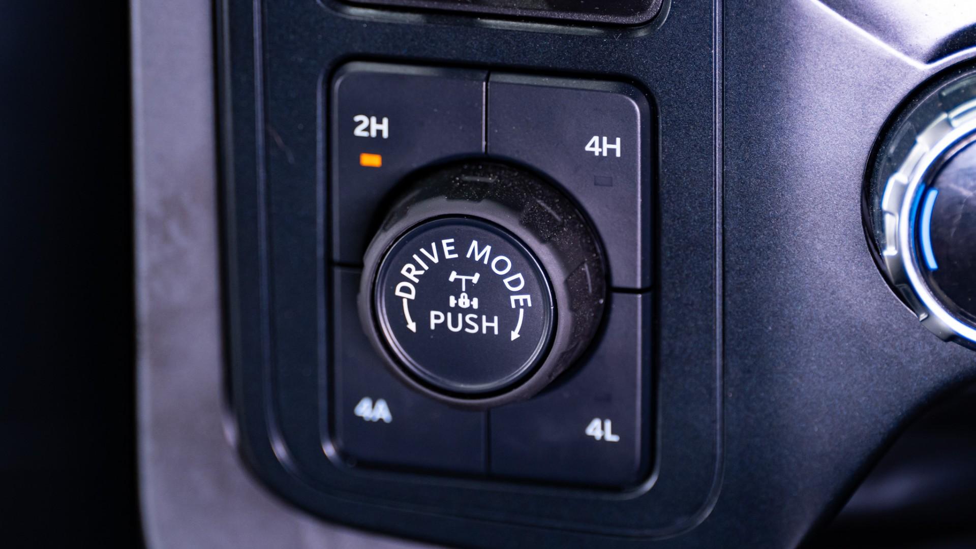 2024 FORD F-150 LARIAT in Black, photo 35 of 46