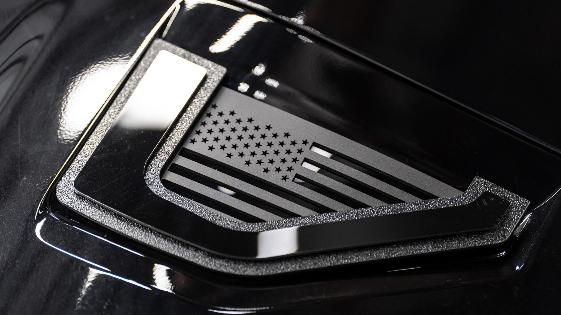 2024 FORD F-150 LARIAT in Black, photo 24 of 46